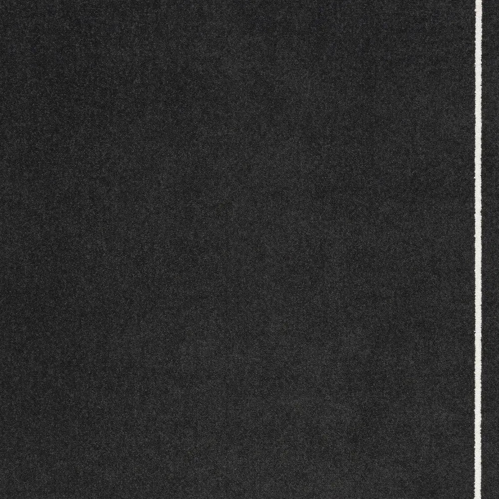 5' X 7' Black And Ivory Indoor Outdoor Area Rug Homeroots Outdoor