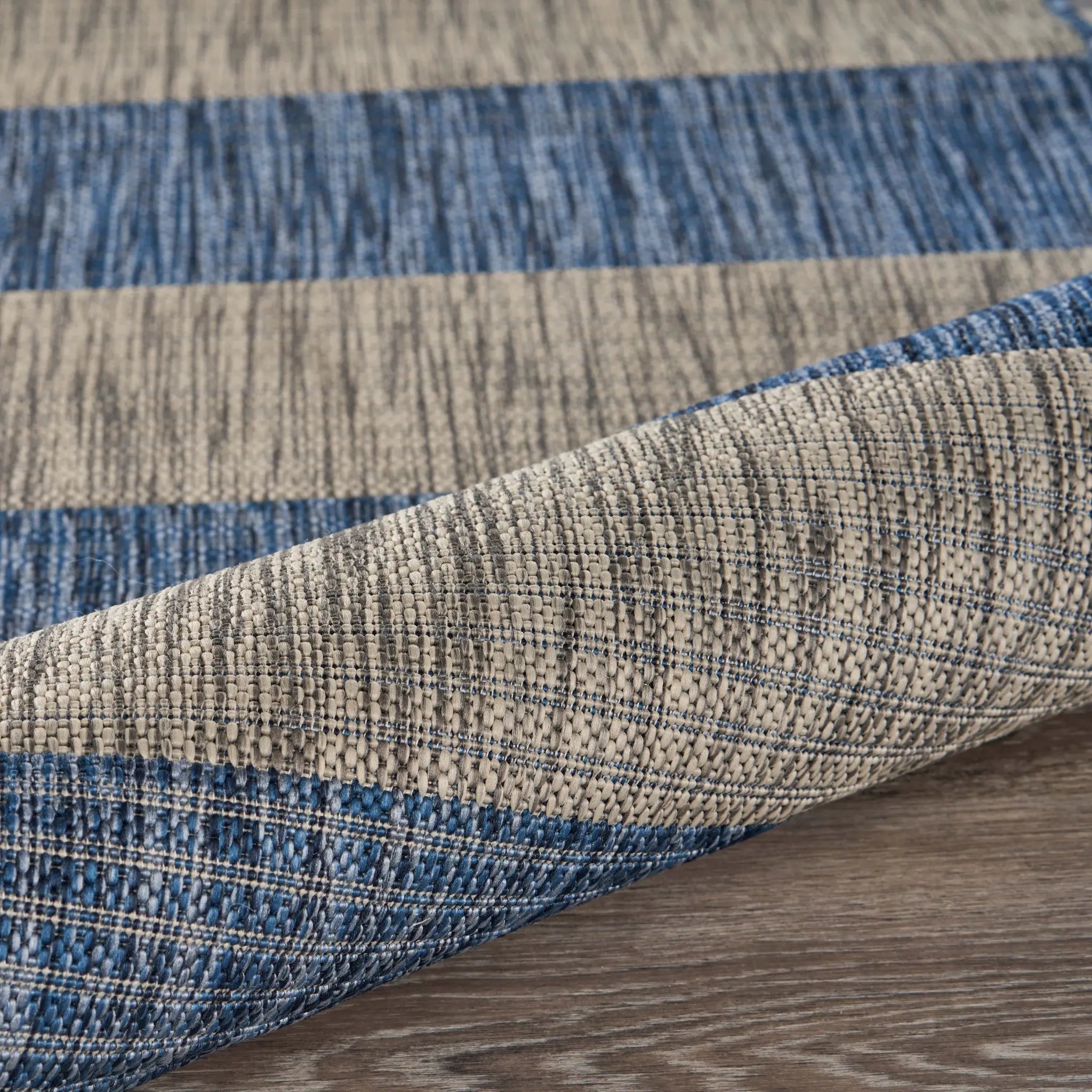 5' X 7' Blue And Gray Striped Indoor Outdoor Area Rug Homeroots Outdoor