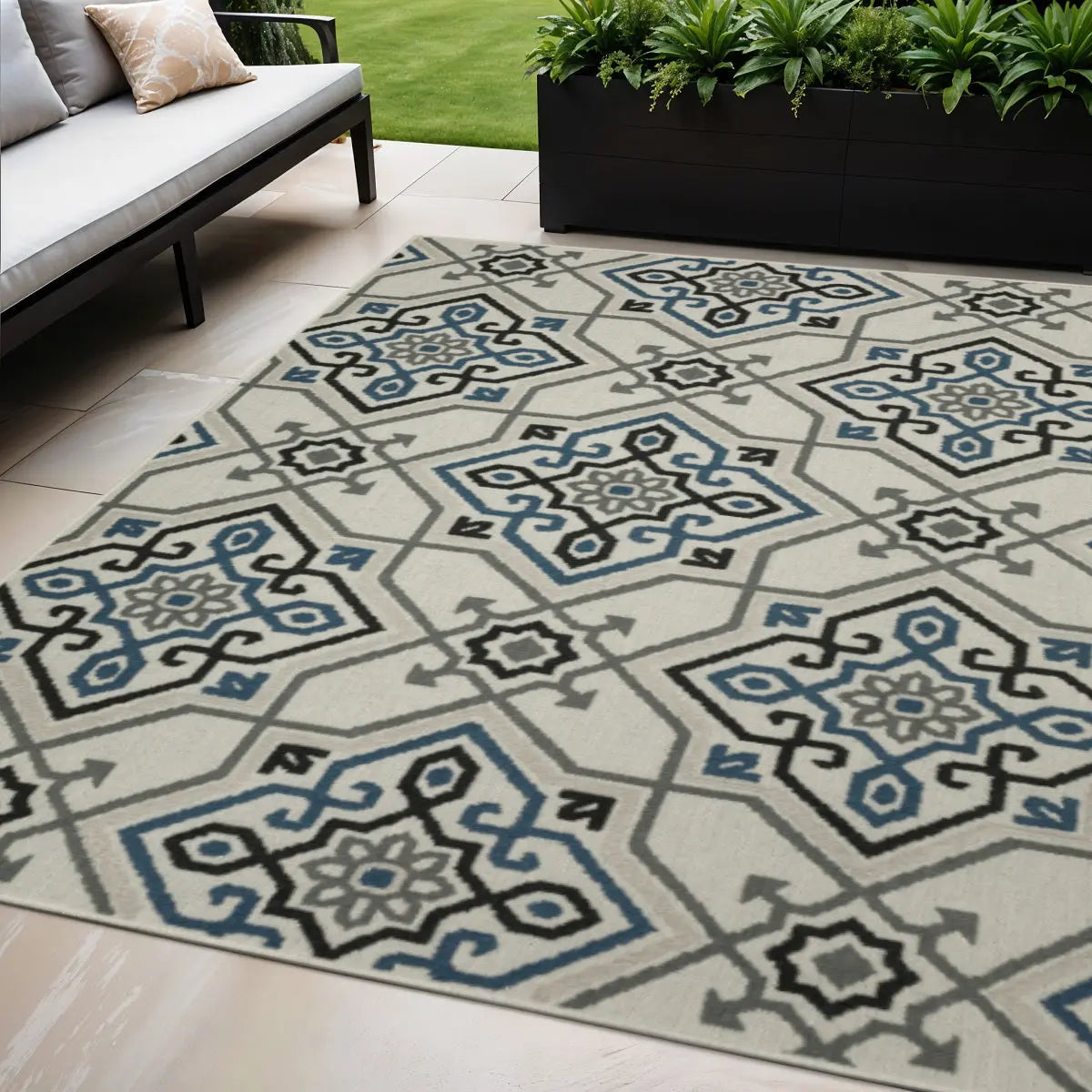 5' X 7' Blue and Beige Oriental Stain Resistant Indoor Outdoor Area Rug Homeroots Outdoor