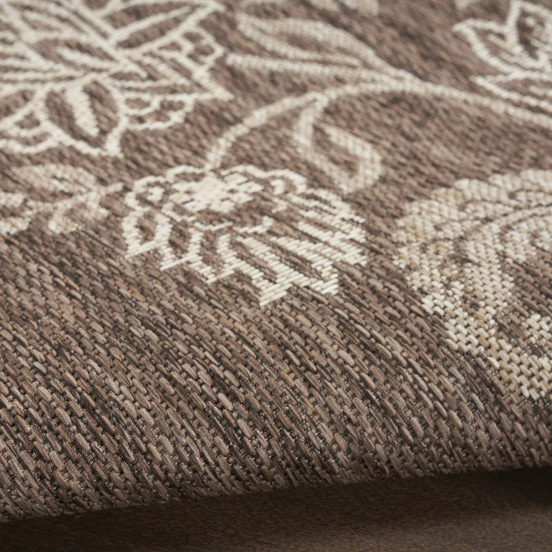 5' X 7' Brown And Ivory Floral Indoor Outdoor Area Rug Homeroots Outdoor
