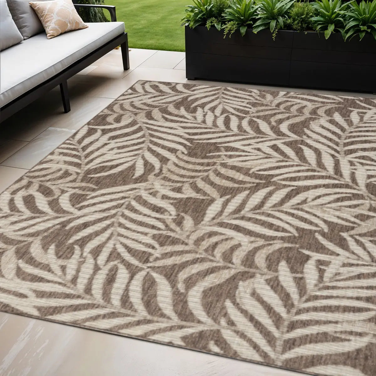 5' X 7' Brown And Ivory Palm Leaf Indoor Outdoor Area Rug Homeroots Outdoor