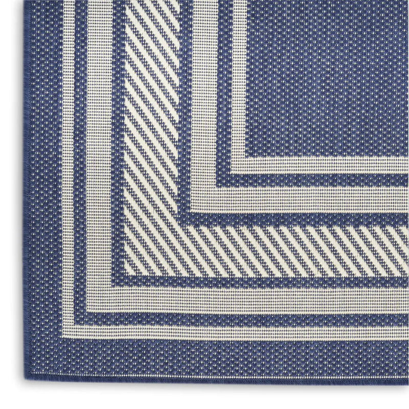 5' X 7' Denim Blue And Ivory Geometric Indoor Outdoor Area Rug Homeroots Outdoor