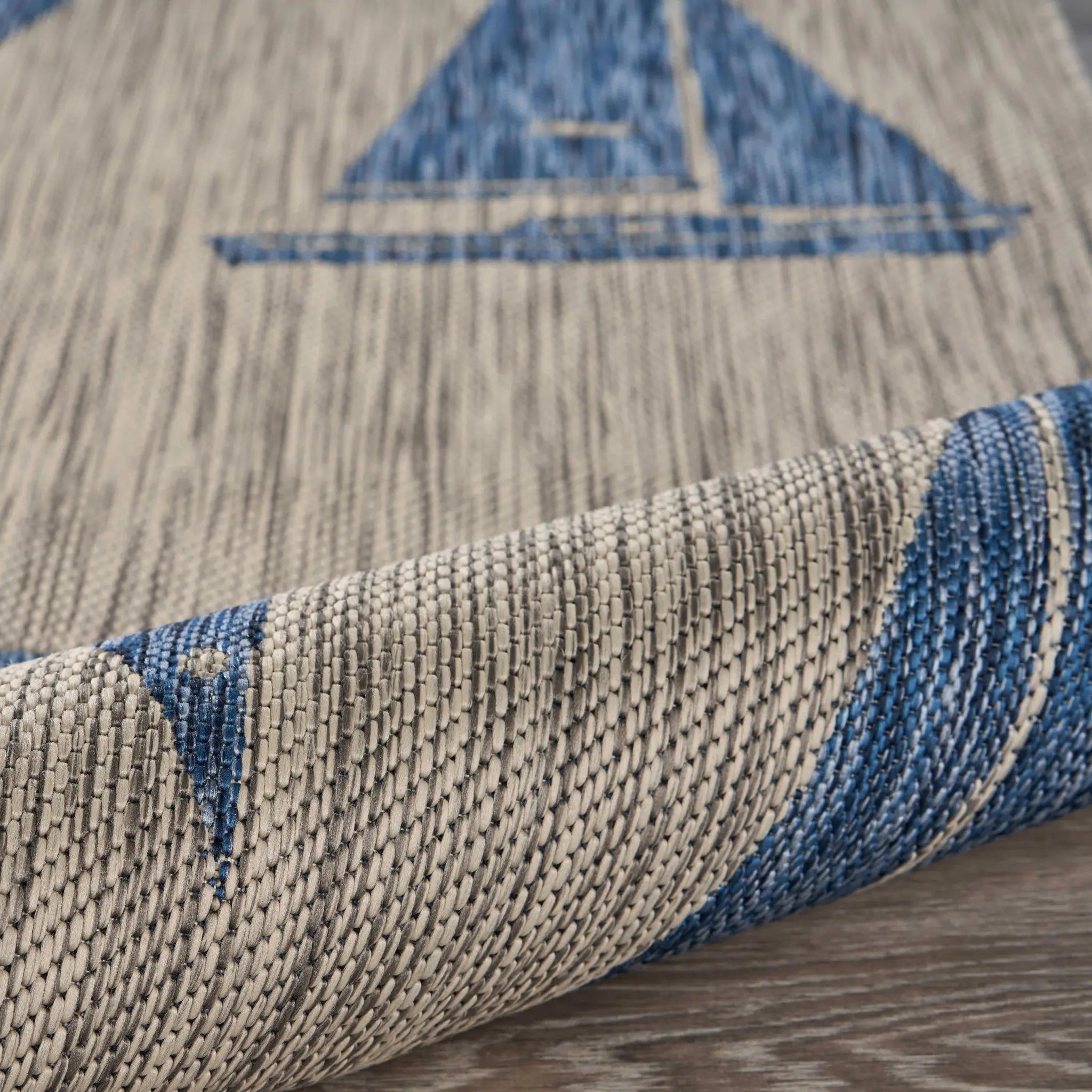 5' X 7' Gray And Blue Sailboat Indoor Outdoor Area Rug Homeroots Outdoor