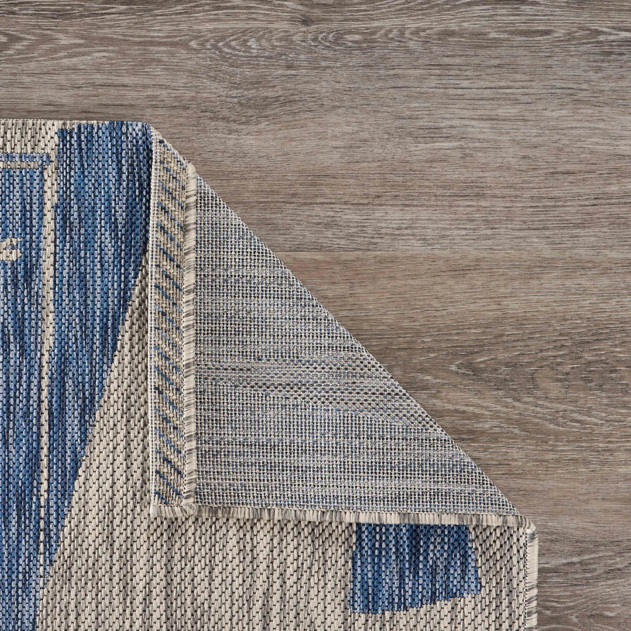 5' X 7' Gray And Blue Sailboat Indoor Outdoor Area Rug Homeroots Outdoor