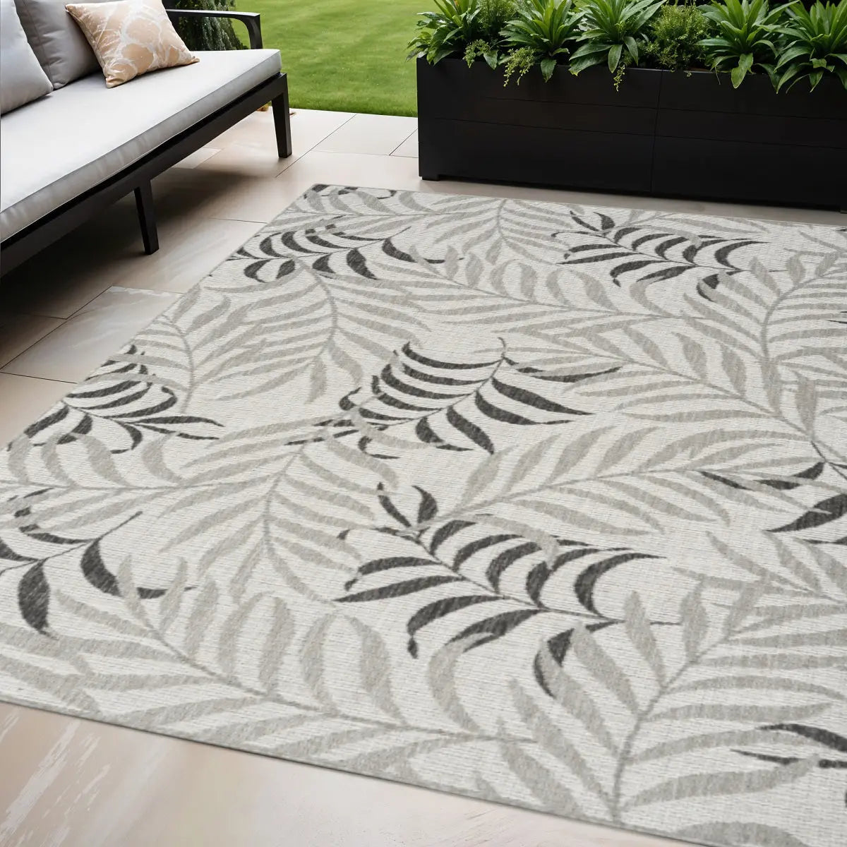 5' X 7' Gray Black And Ivory Palm Leaf Indoor Outdoor Area Rug Homeroots Outdoor