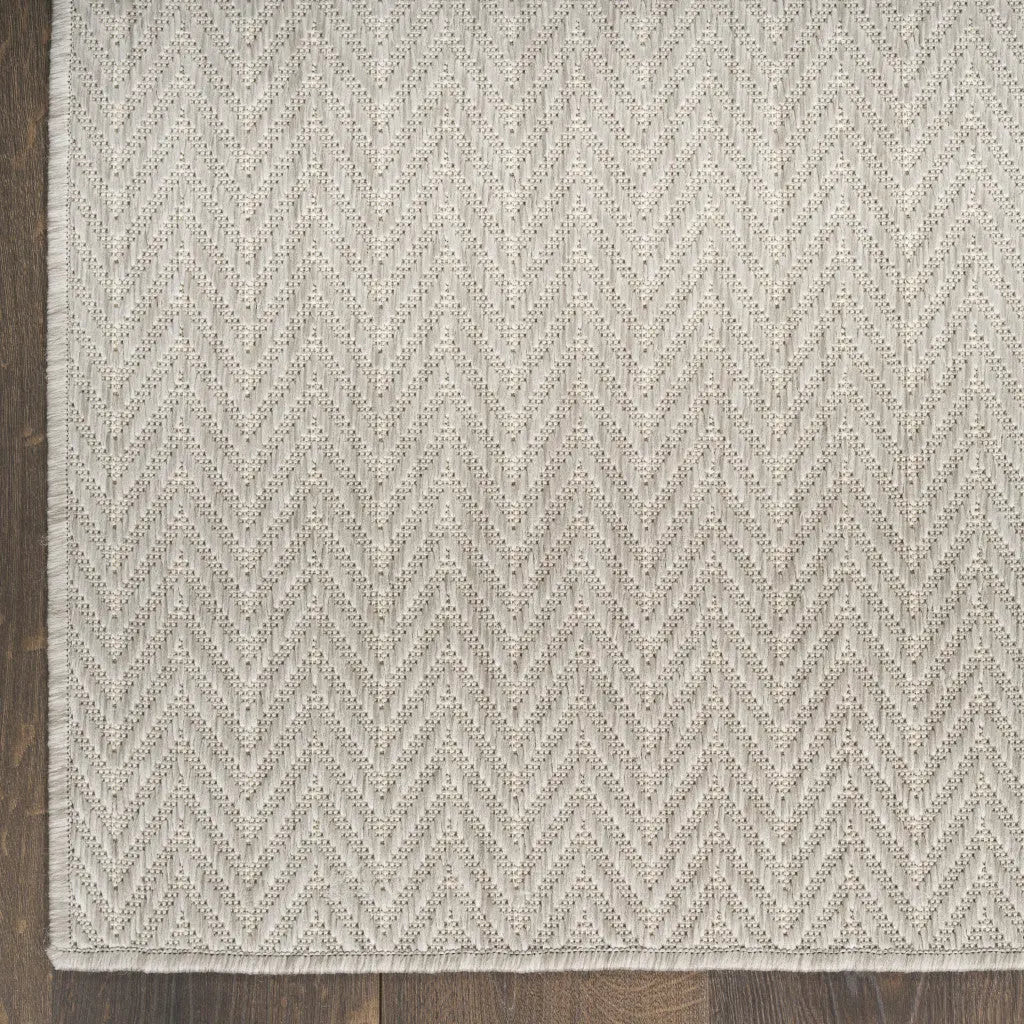 5' X 7' Gray Geometric Indoor Outdoor Area Rug Homeroots Outdoor