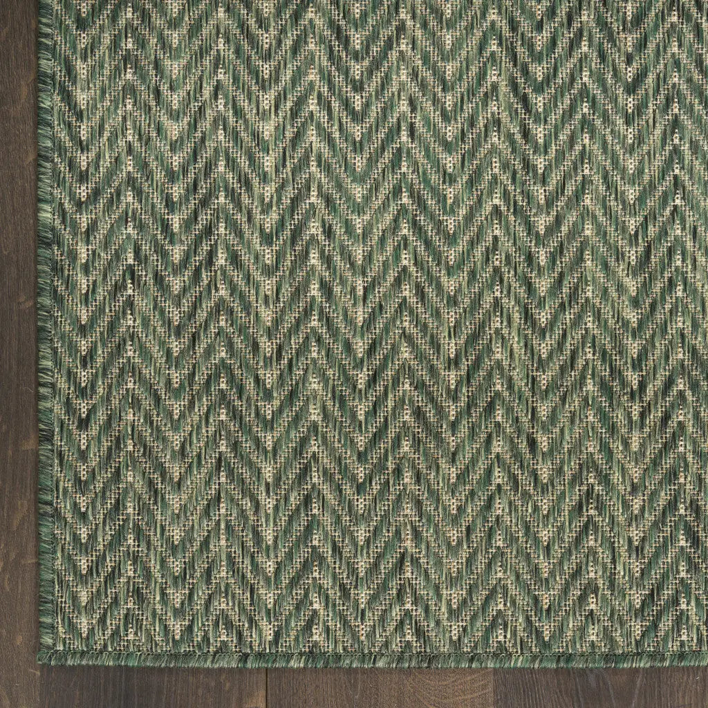5' X 7' Green Geometric Indoor Outdoor Area Rug Homeroots Outdoor