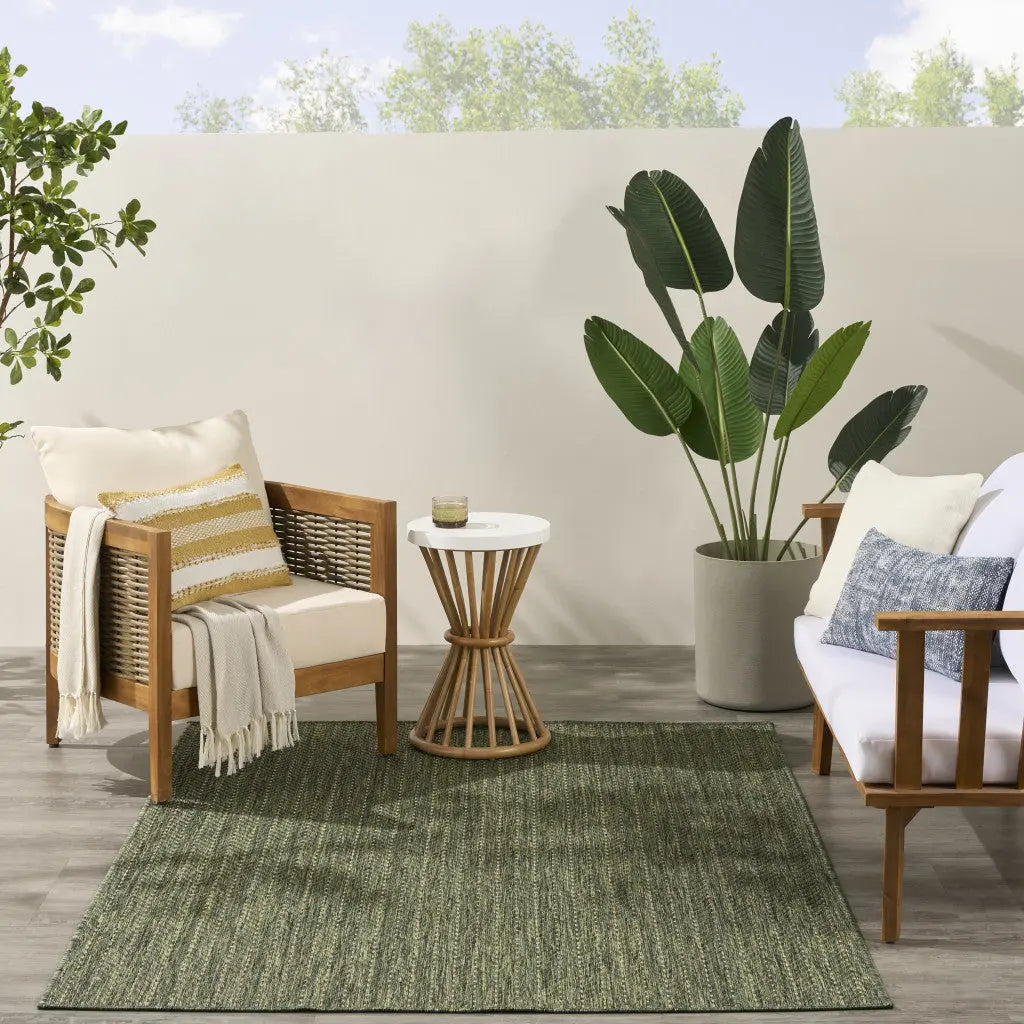 5' X 7' Green Geometric Indoor Outdoor Area Rug Homeroots Outdoor