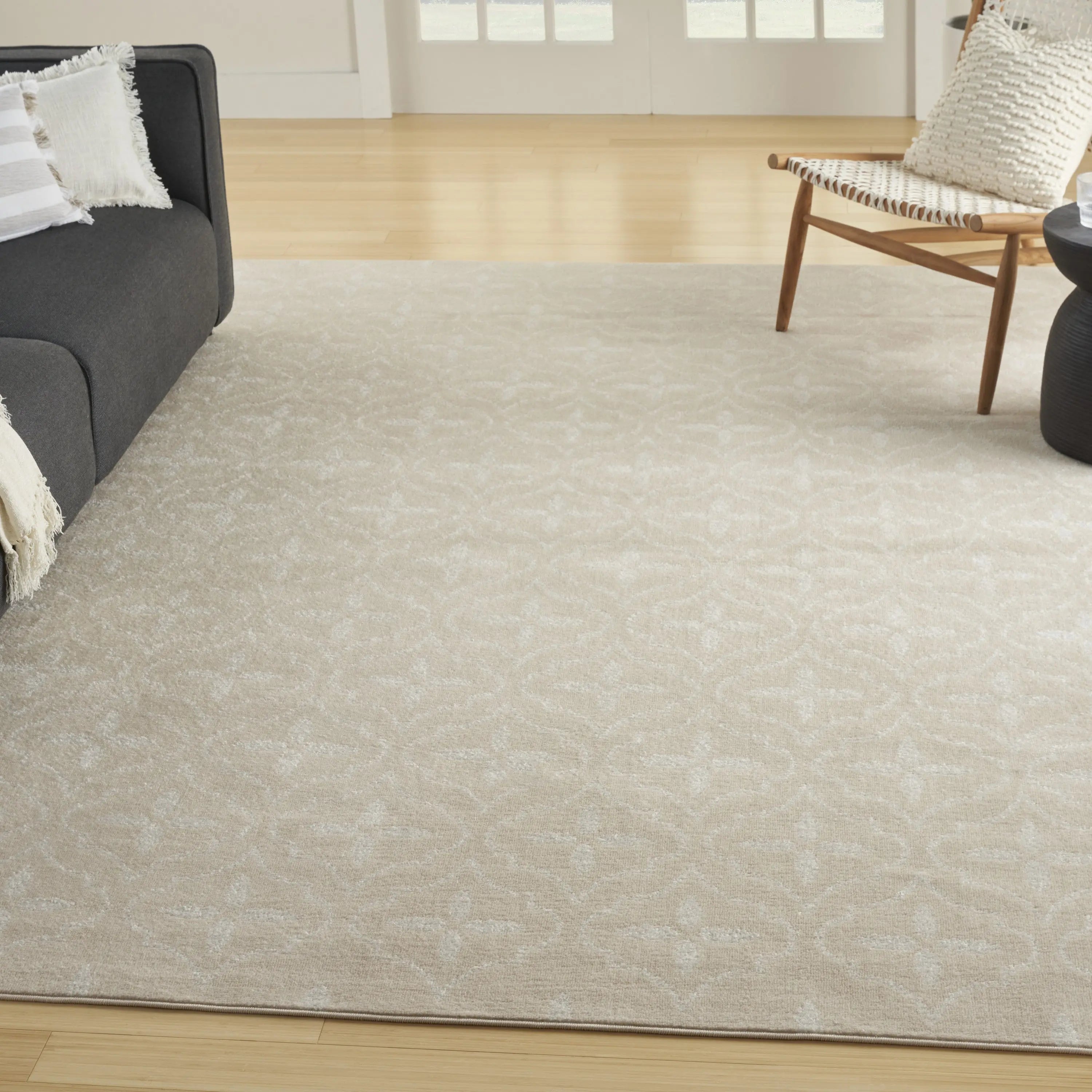 5' X 7' Ivory And Beige Geometric Indoor Outdoor Area Rug Homeroots Outdoor