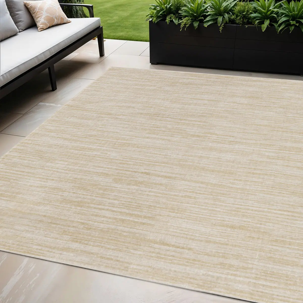 5' X 7' Ivory And Gold Abstract Indoor Outdoor Area Rug Homeroots Outdoor