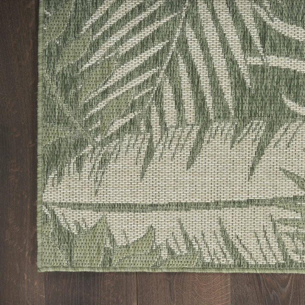 5' X 7' Ivory And Green Palm Leaf Indoor Outdoor Area Rug Homeroots Outdoor