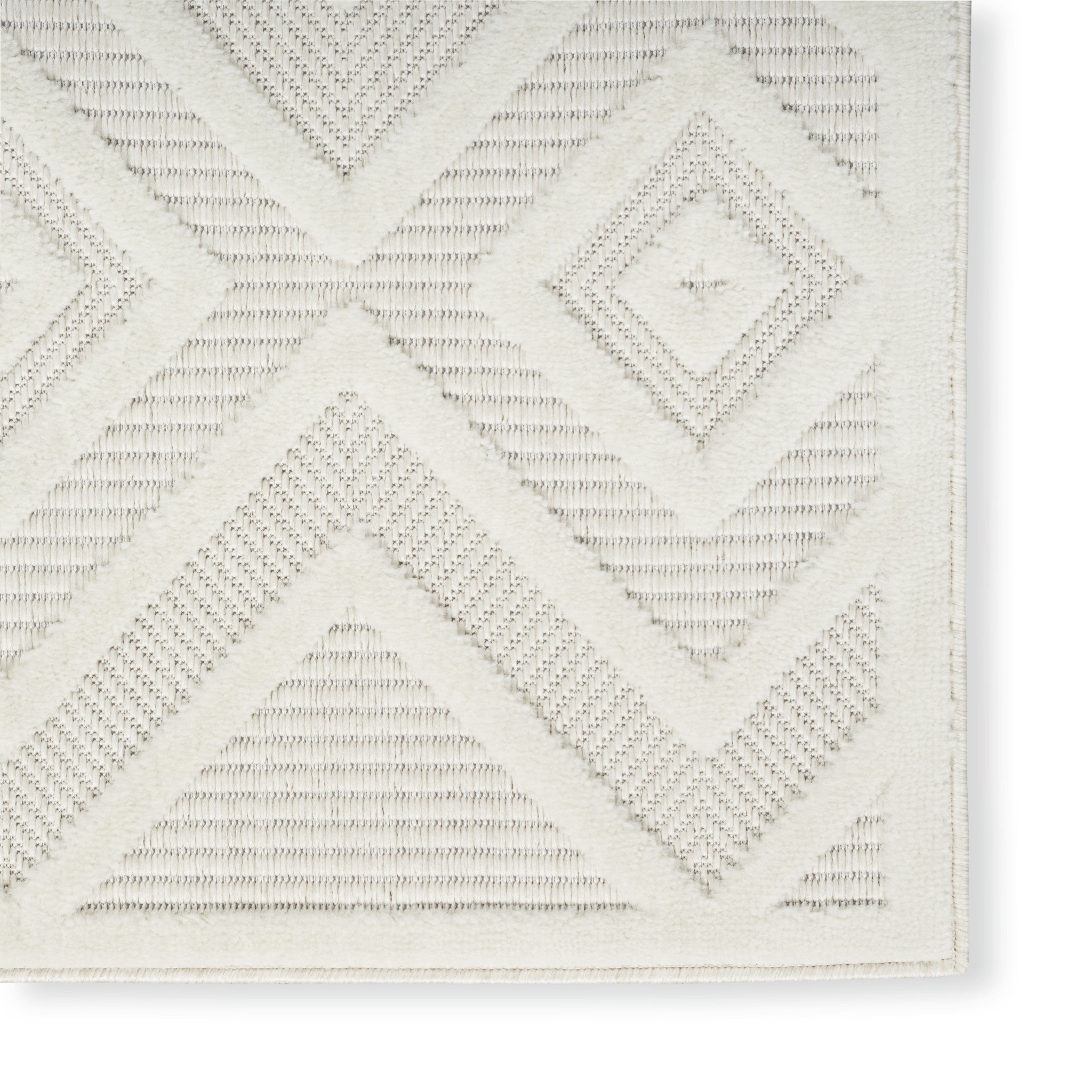 5' X 7' Ivory Indoor Outdoor Area Rug - GreatEagleInc