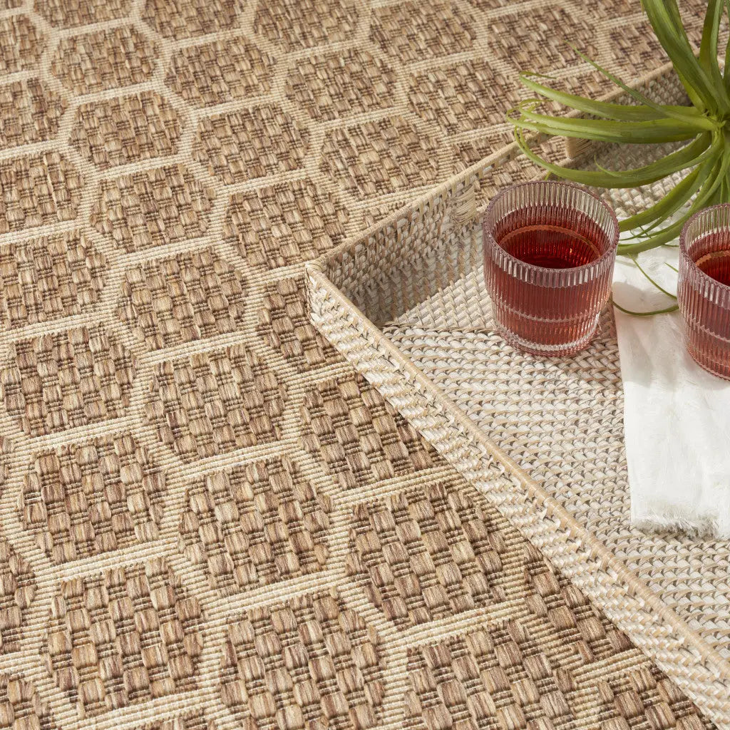 5' X 7' Natural And Beige Geometric Indoor Outdoor Area Rug Homeroots Outdoor