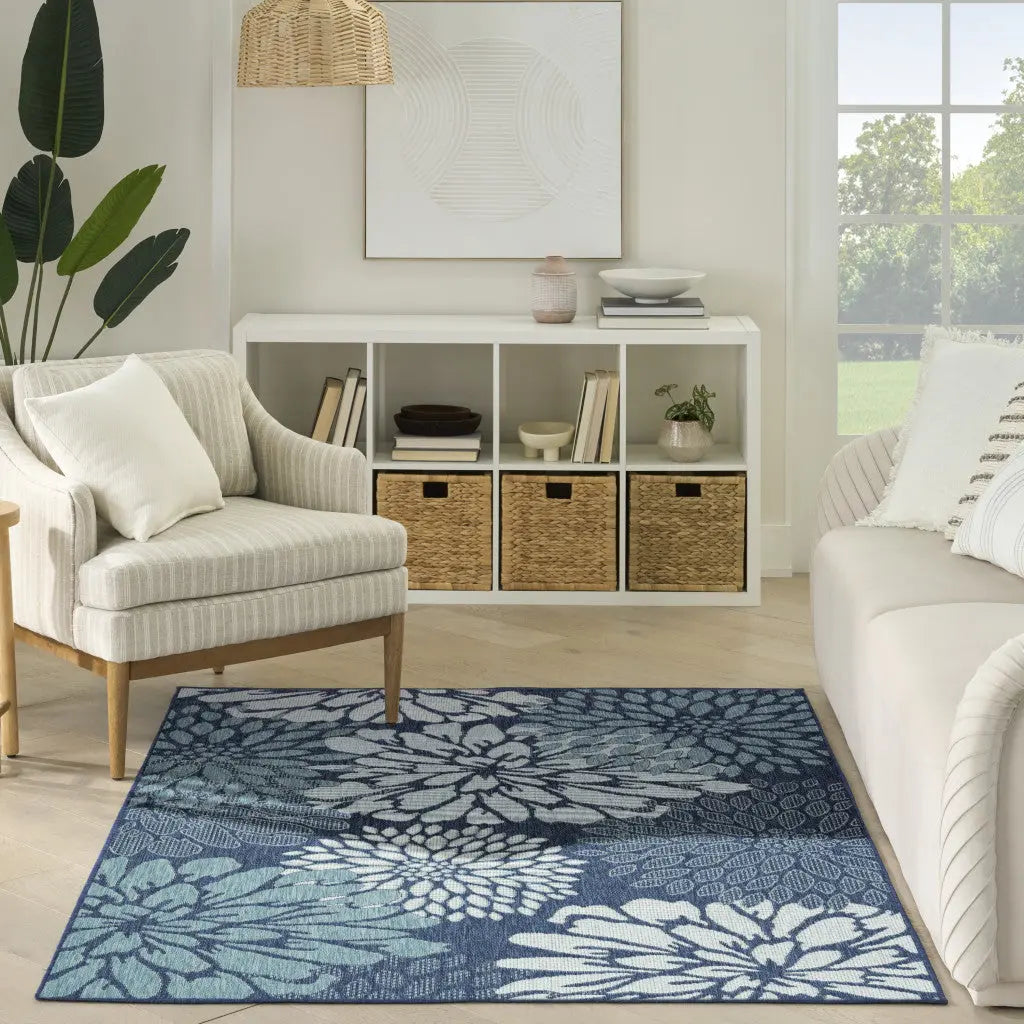 5' X 7' Navy Blue Floral Indoor Outdoor Area Rug Homeroots Outdoor