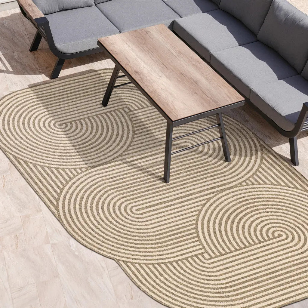 5' X 8' Beige And Brown Abstract Indoor Outdoor Area Rug Homeroots Outdoor
