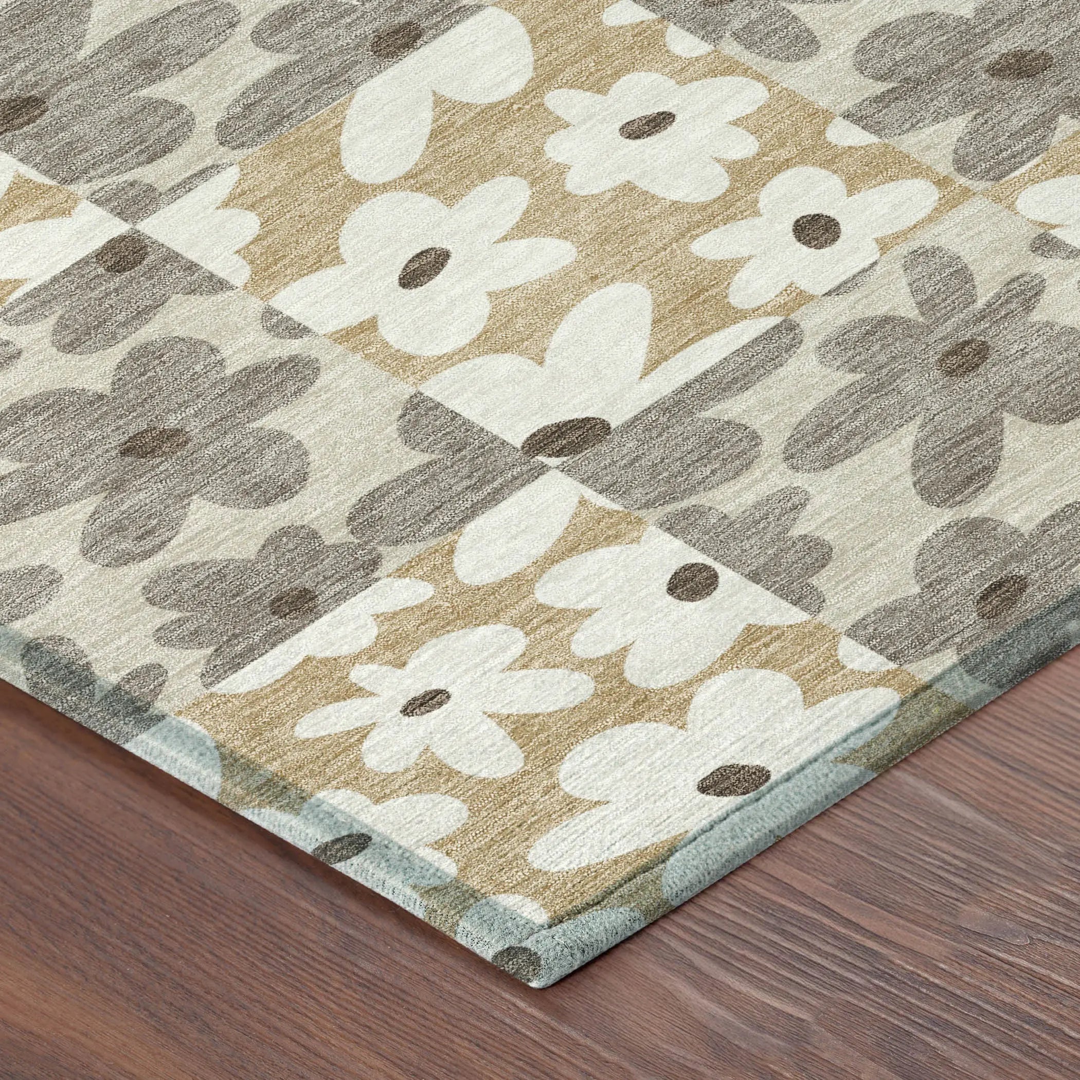 5' X 8' Beige And Ivory Floral Washable Indoor Outdoor Area Rug Homeroots Outdoor