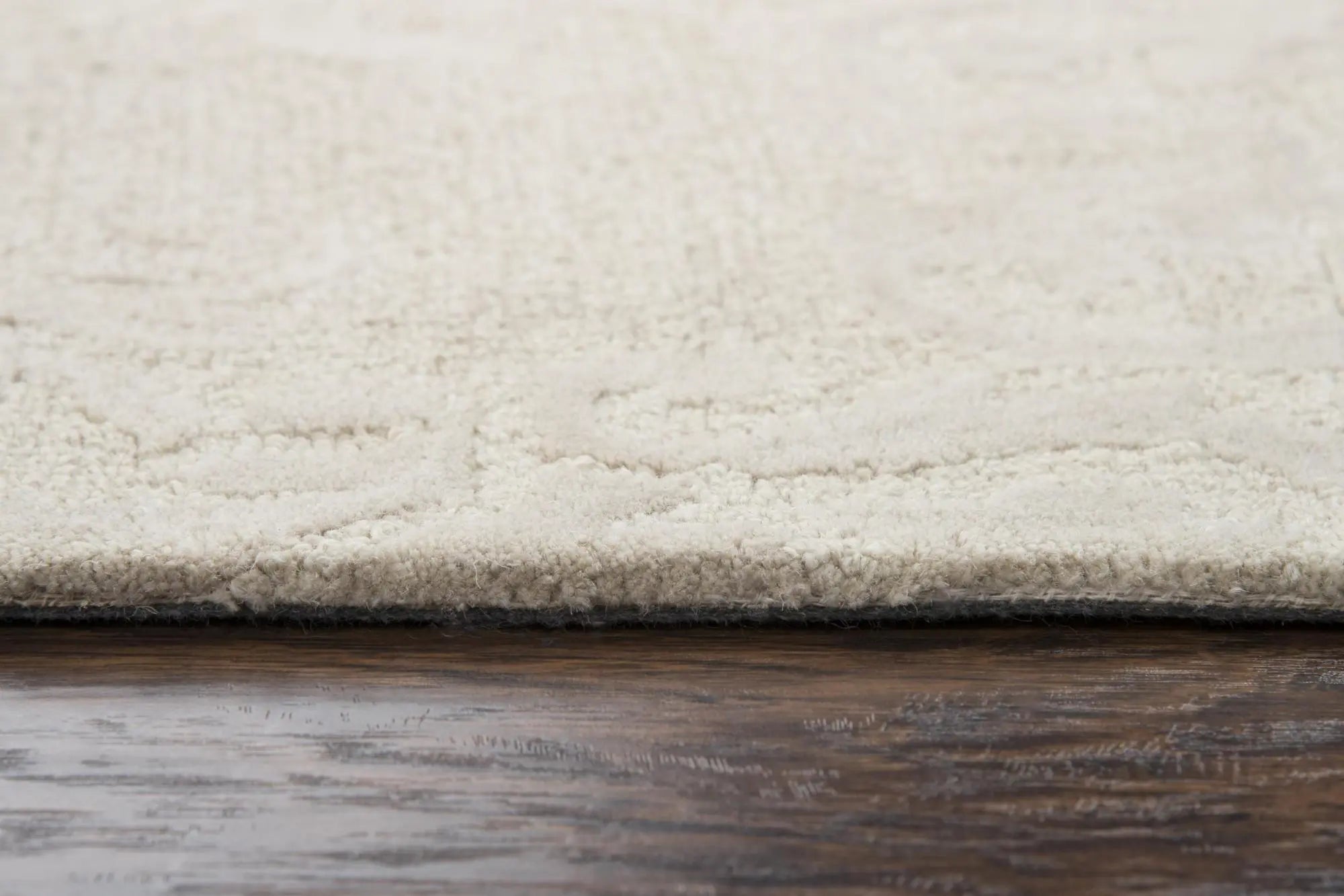 5' X 8' Beige And Natural Wool Damask Hand Tufted Area Rug Homeroots Home Decor