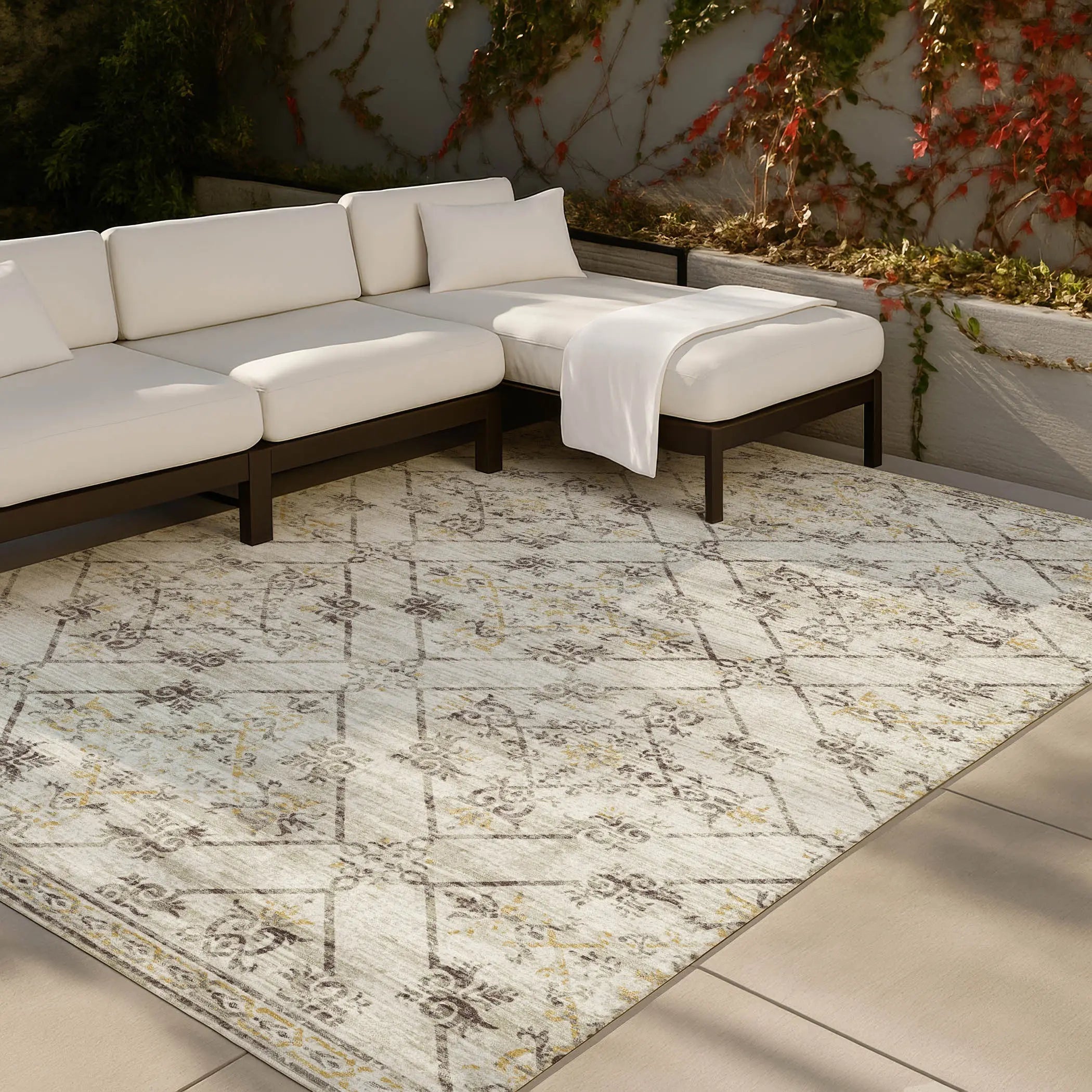 5' X 8' Beige And Sky Blue Geometric Washable Indoor Outdoor Area Rug Homeroots Outdoor