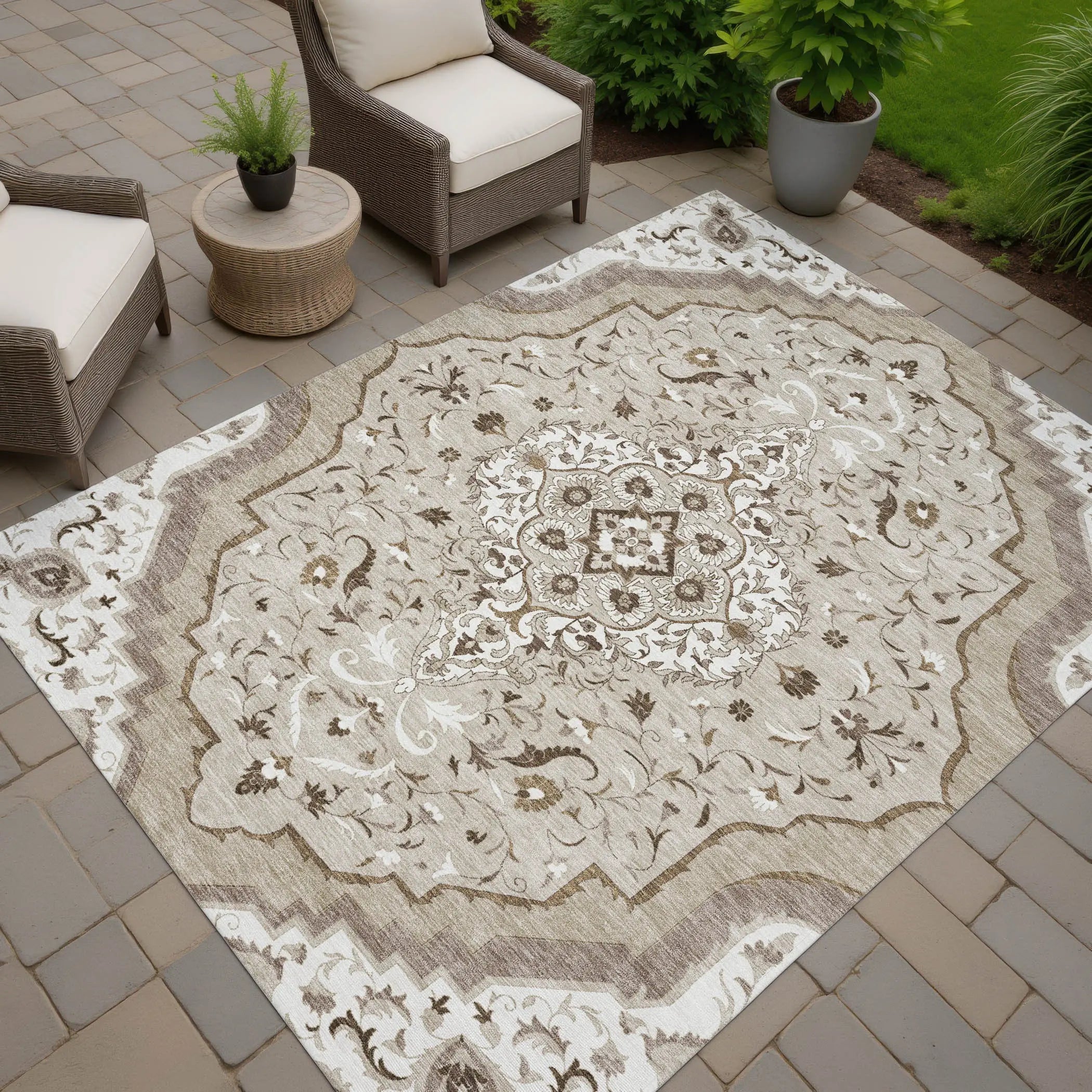 5' X 8' Beige And Taupe Medallion Washable Indoor Outdoor Area Rug Homeroots Outdoor