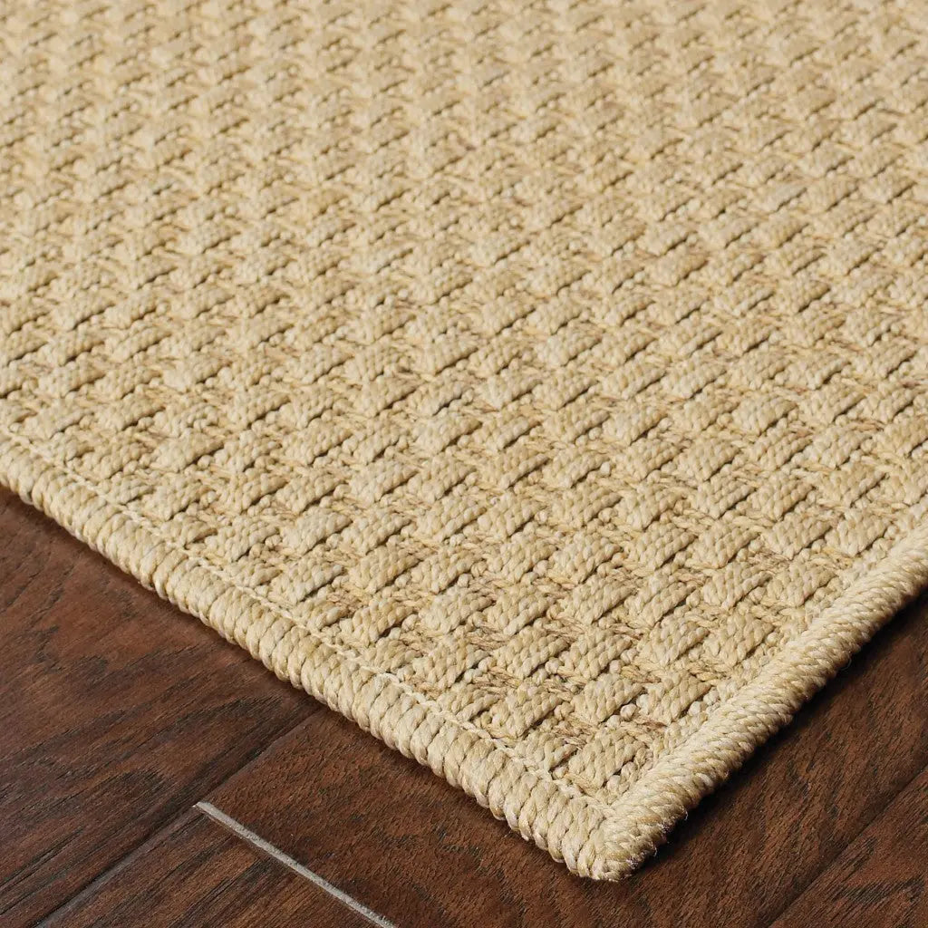 5' X 8' Beige Indoor Outdoor Area Rug Homeroots Outdoor