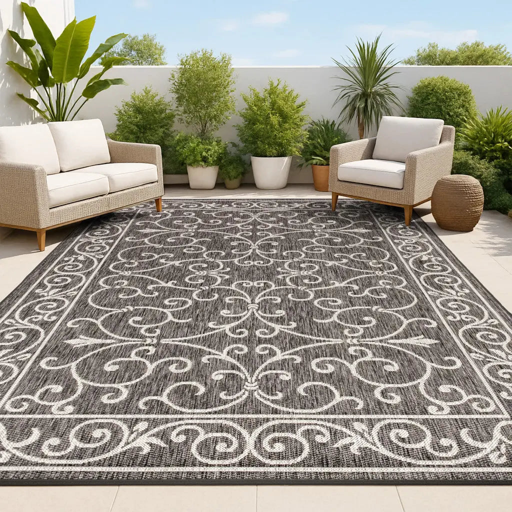 5' X 8' Black And Gray Medallion Indoor Outdoor Area Rug Homeroots Outdoor