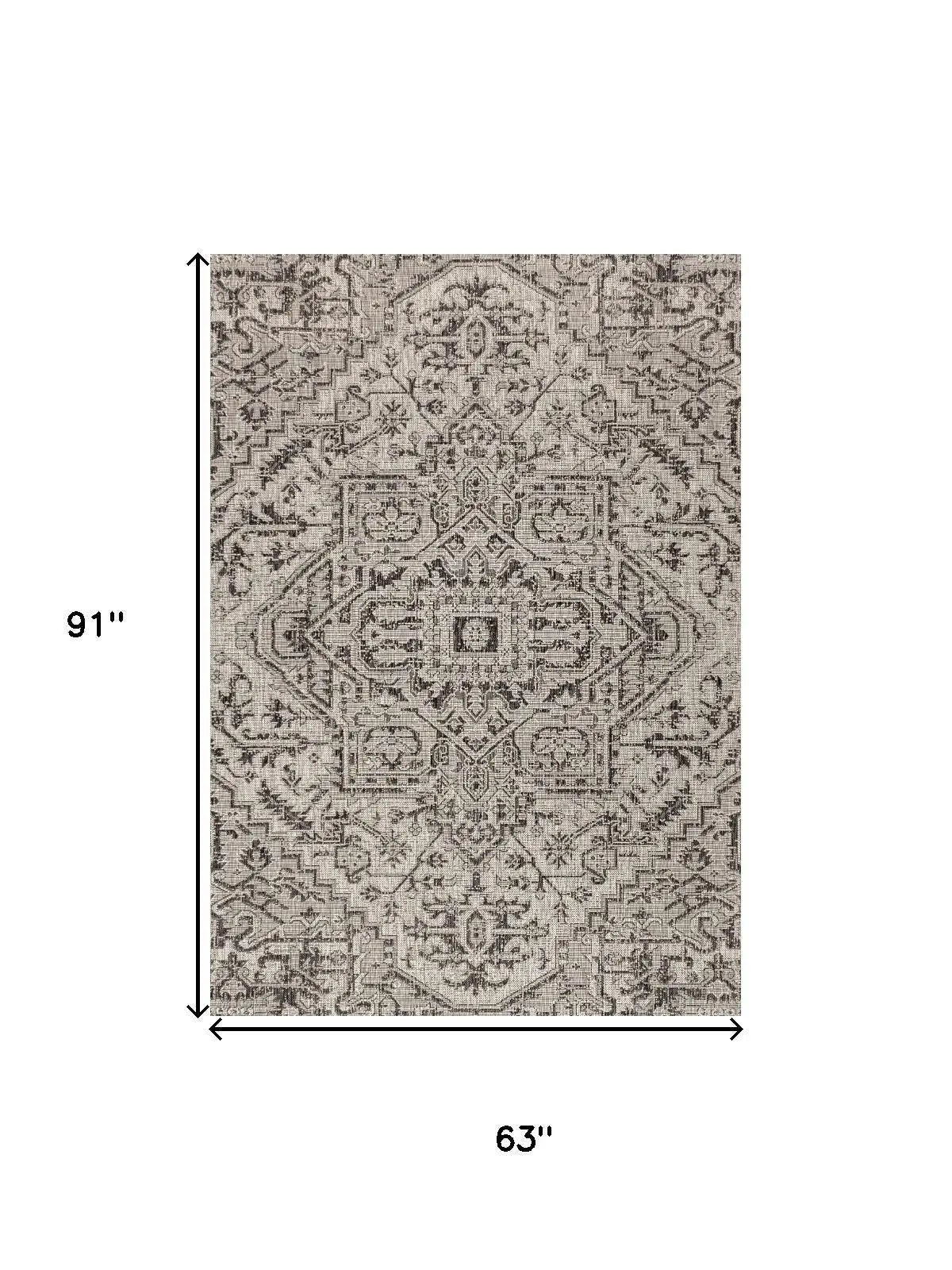 5' X 8' Black And Gray Medallion Indoor Outdoor Area Rug Homeroots Outdoor
