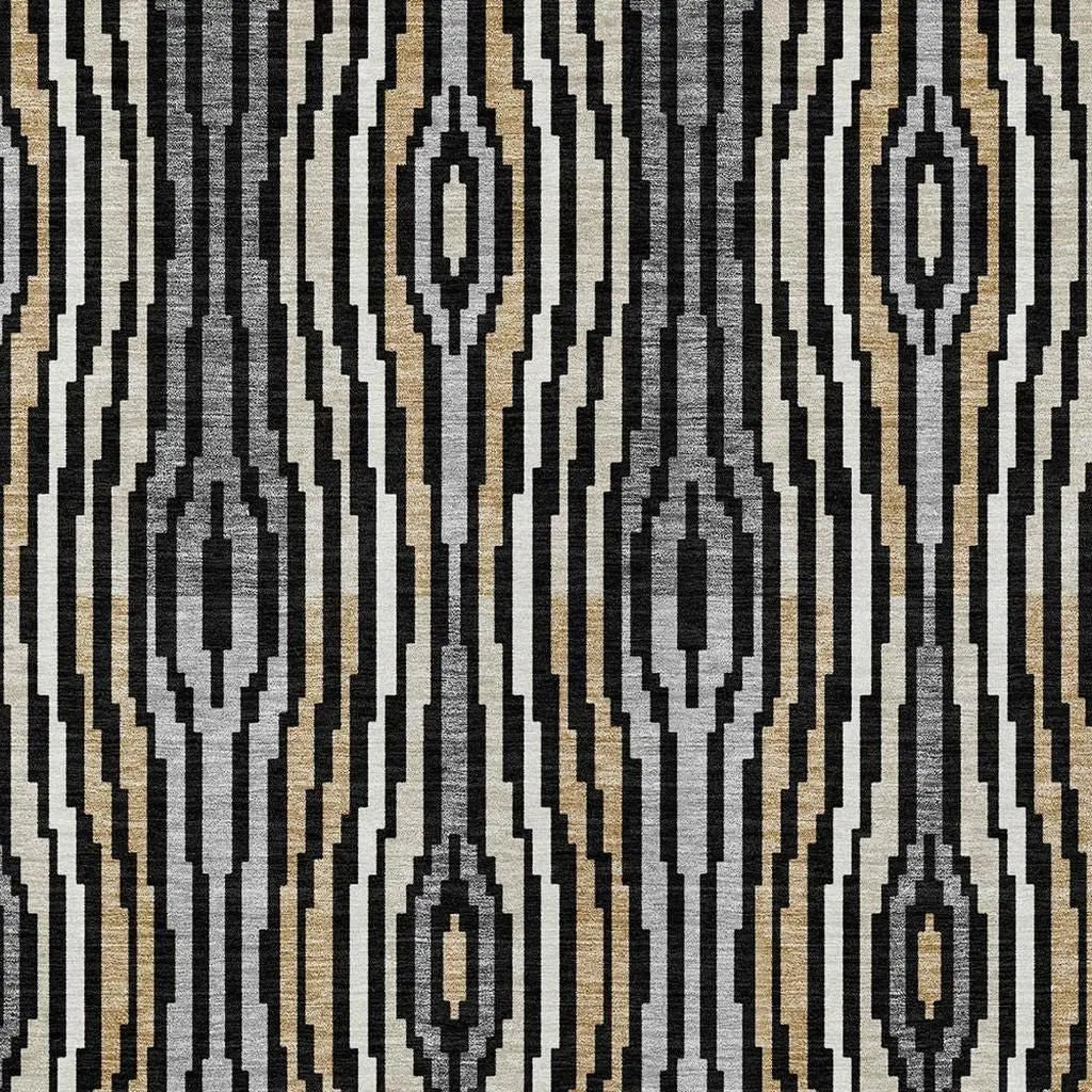 5' X 8' Black And Ivory Abstract Washable Indoor Outdoor Area Rug Homeroots Outdoor