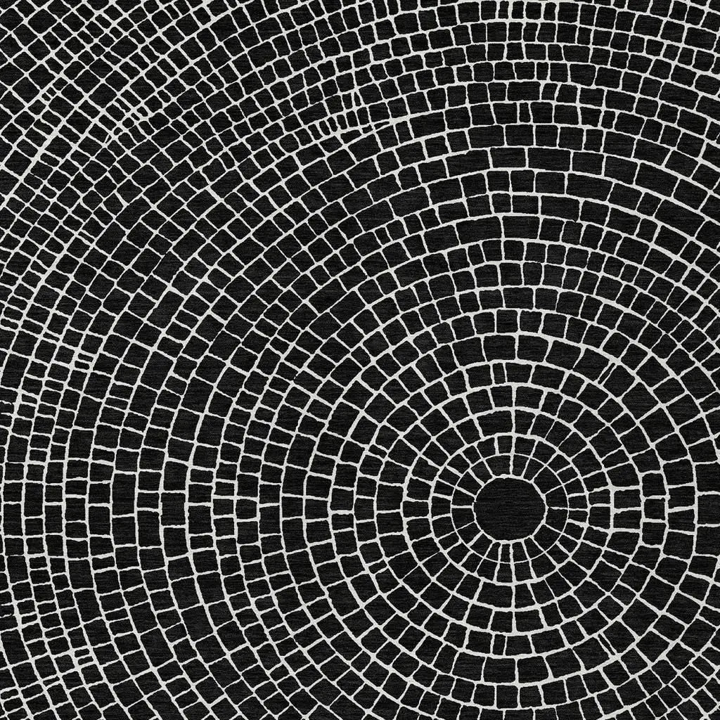 5' X 8' Black And Ivory Geometric Washable Indoor Outdoor Area Rug Homeroots Outdoor