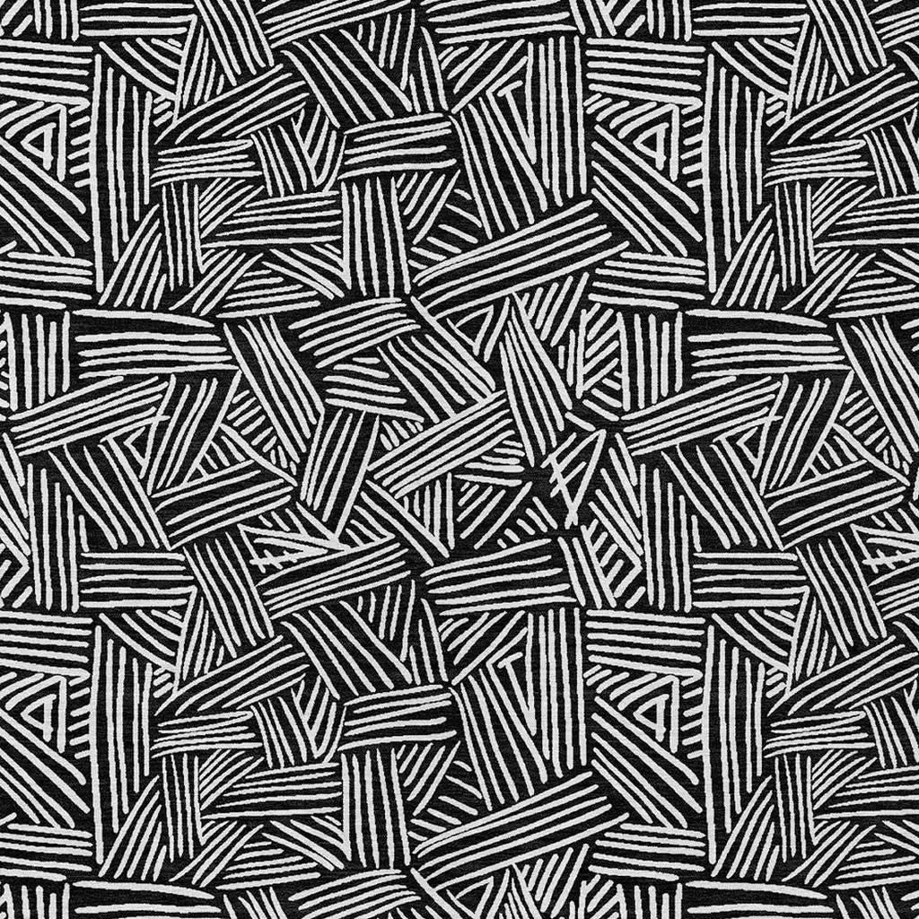 5' X 8' Black And Ivory Geometric Washable Indoor Outdoor Area Rug Homeroots Outdoor