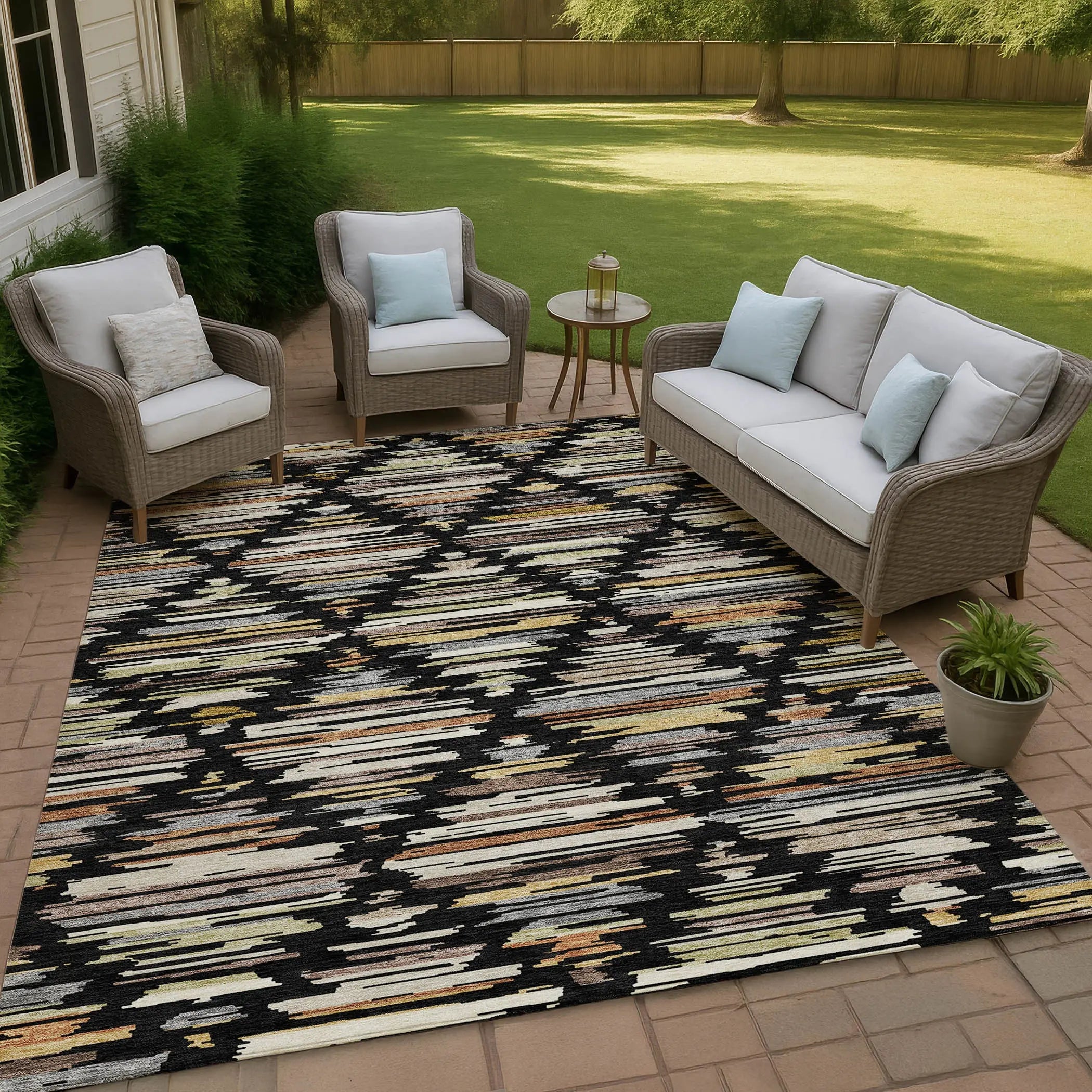 5' X 8' Black And Ivory Southwestern Washable Indoor Outdoor Area Rug Homeroots Outdoor