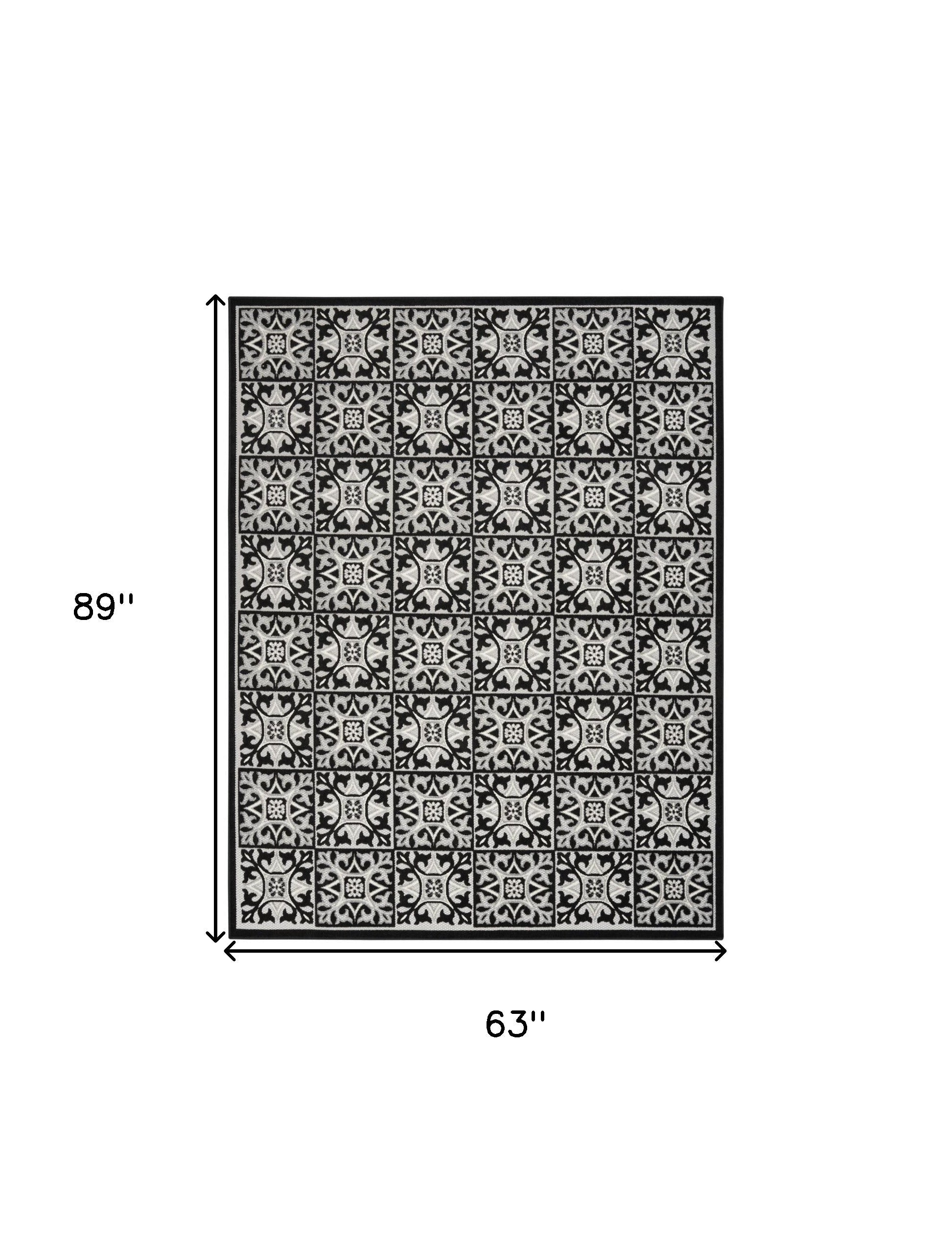 5' X 8' Black And White Fleur De Lis Stain Resistant Non Skid Area Rug Homeroots Outdoor