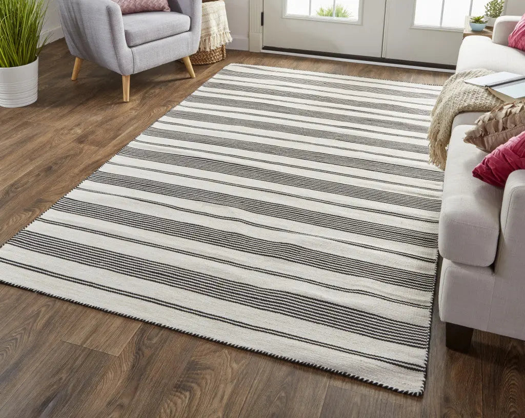 5' X 8' Black And White Striped Dhurrie Hand Woven Stain Resistant Area Rug Homeroots Outdoor