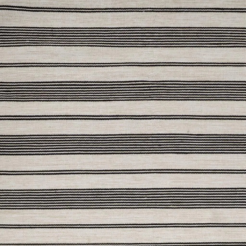 5' X 8' Black And White Striped Dhurrie Hand Woven Stain Resistant Area Rug Homeroots Outdoor