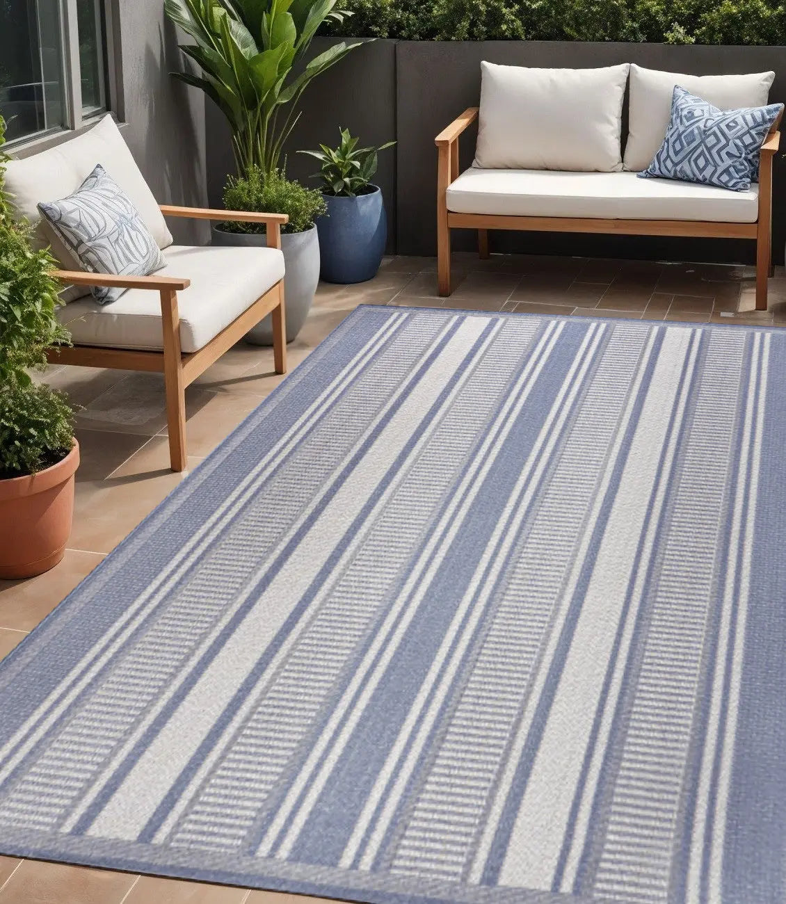 5' X 8' Blue And Light Gray Striped Indoor Outdoor Area Rug Homeroots Outdoor