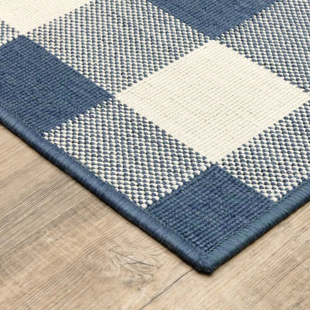 5' X 8' Blue and Ivory Geometric Stain Resistant Indoor Outdoor Area Rug Homeroots Outdoor
