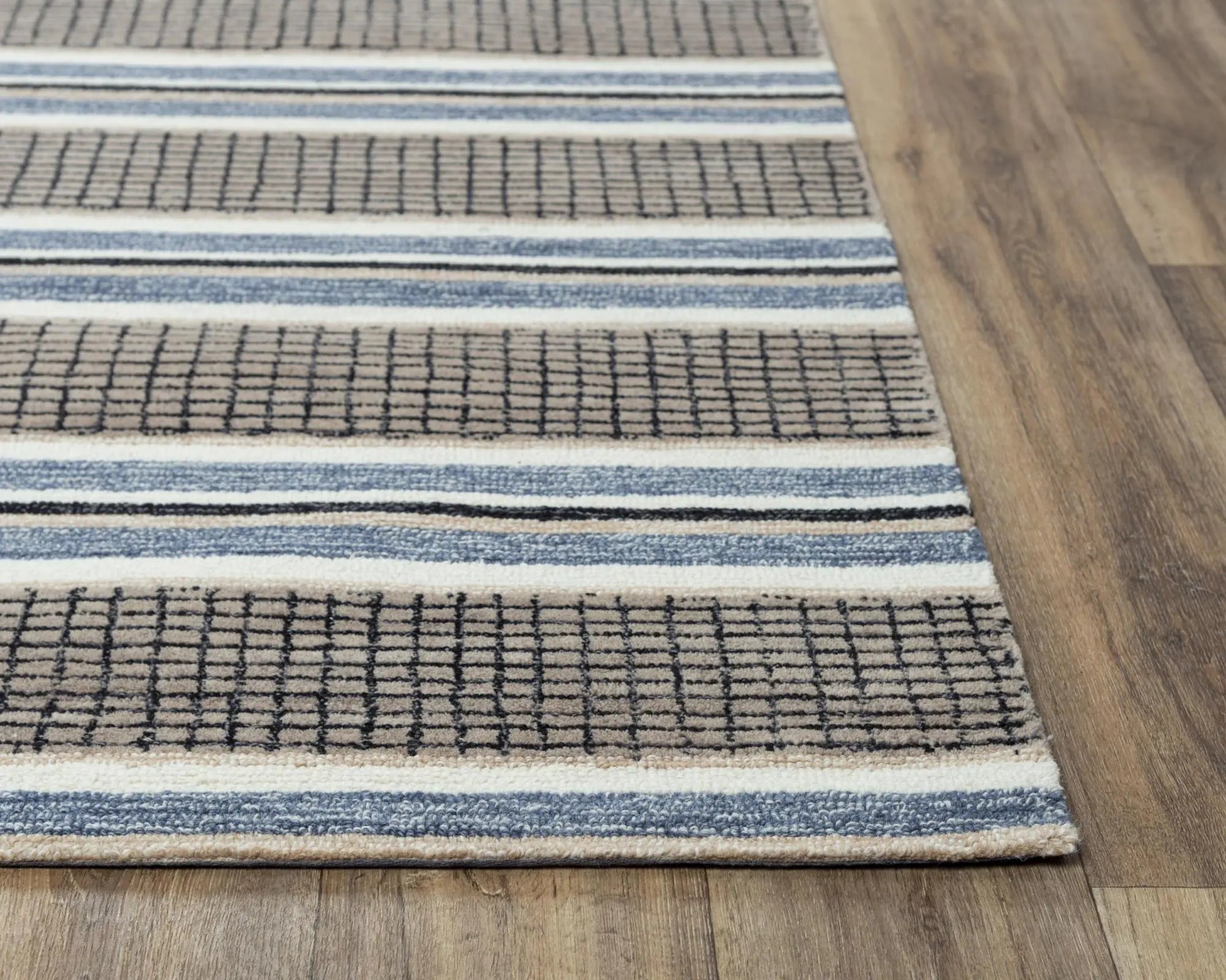 5' X 8' Brown And Gray Wool Striped Hand Tufted Area Rug Homeroots Home Decor