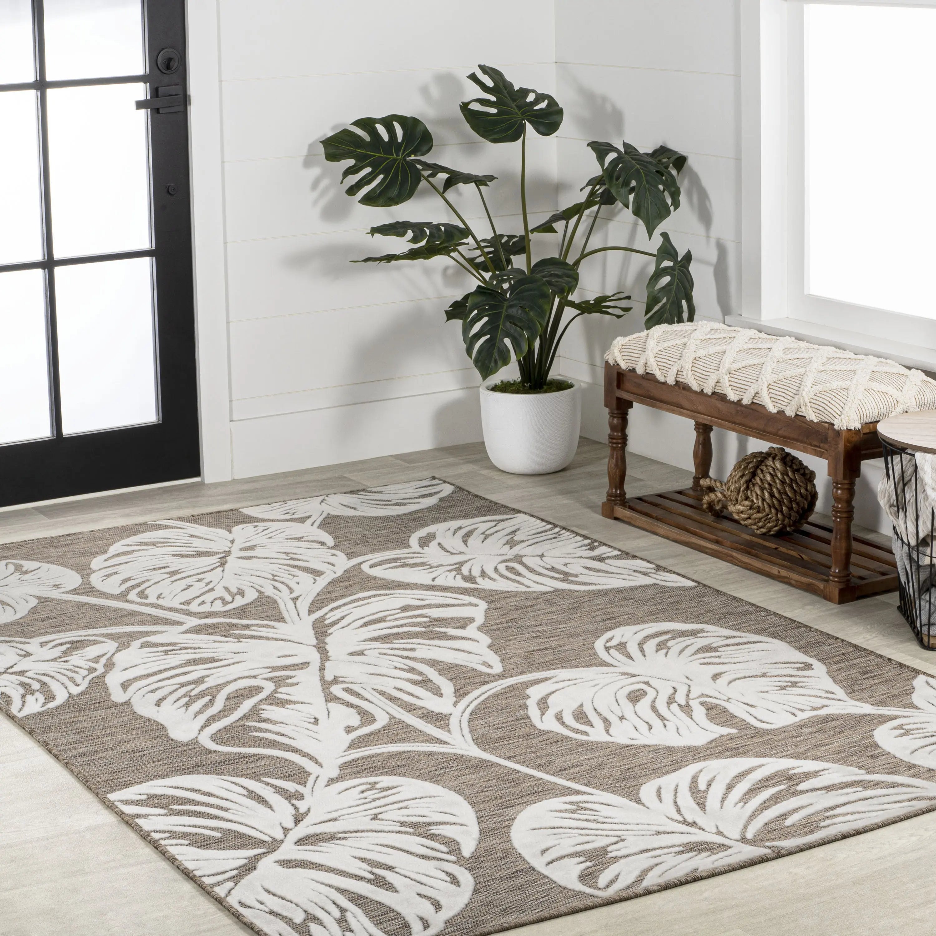 5' X 8' Brown And Ivory Floral Indoor Outdoor Area Rug Homeroots Outdoor