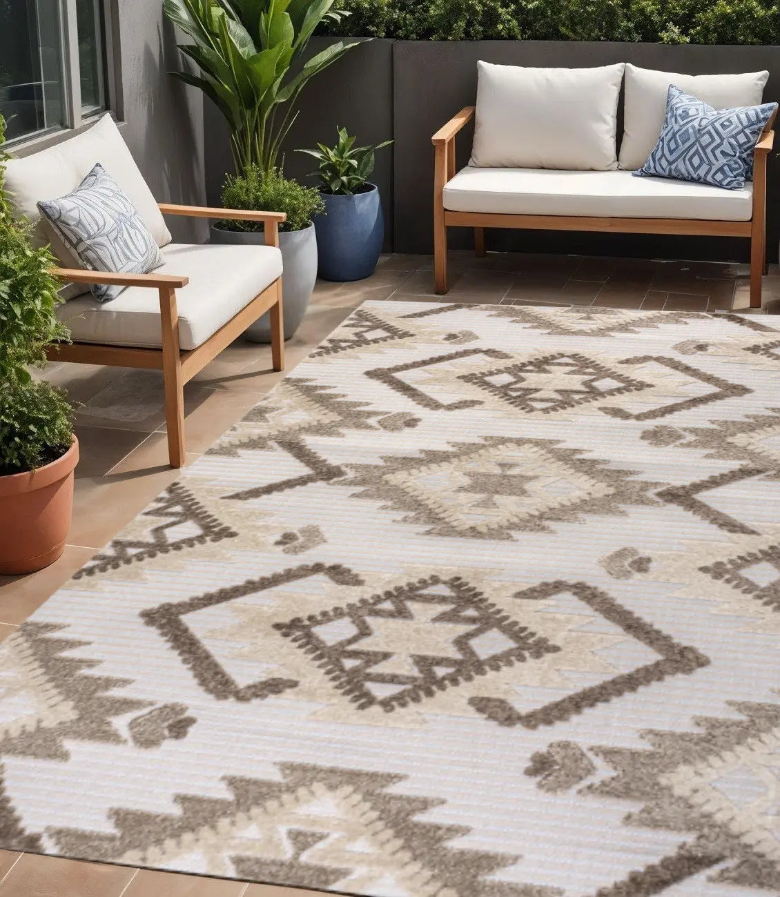 5' X 8' Brown And Ivory Moroccan Indoor Outdoor Area Rug Homeroots Outdoor