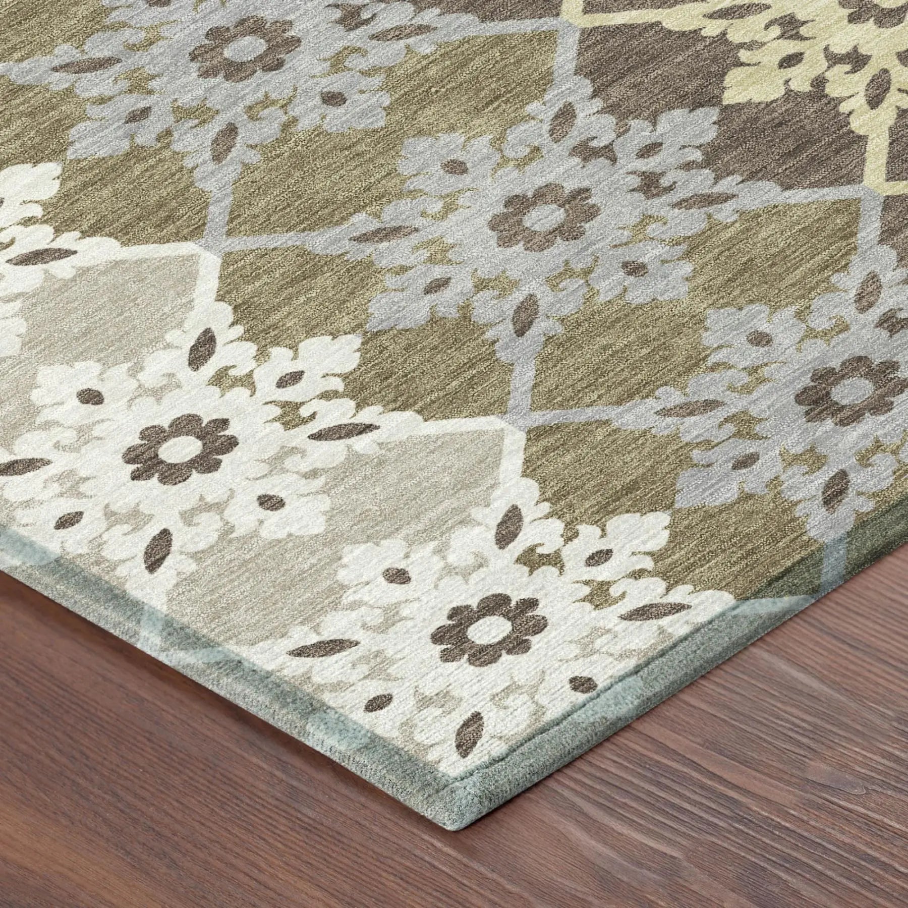 5' X 8' Brown And Pewter Floral Medallion Washable Indoor Outdoor Area Rug Homeroots Outdoor