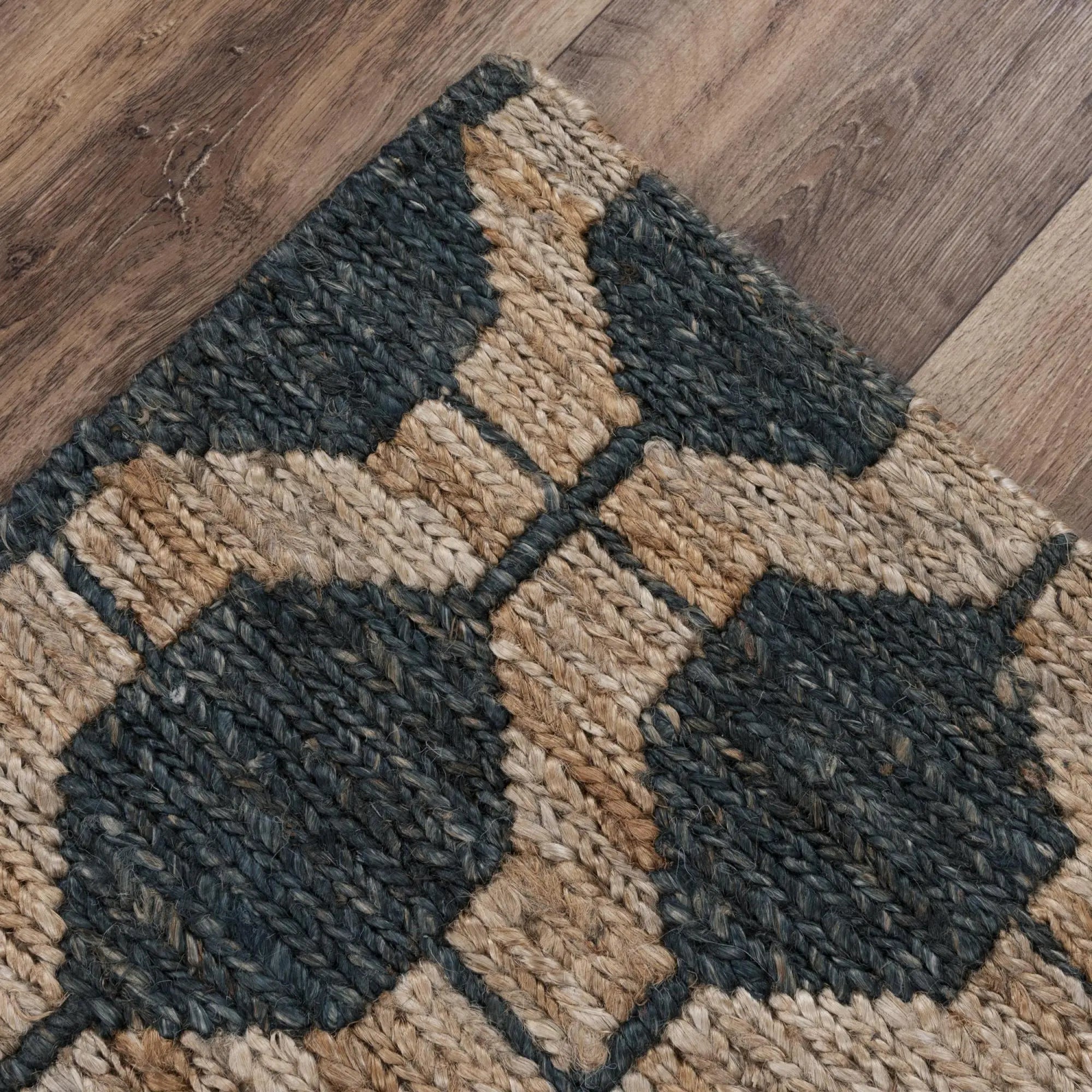 5' X 8' Charcoal And Gray Jute Trellis Hand Woven Area Rug Homeroots Home Decor