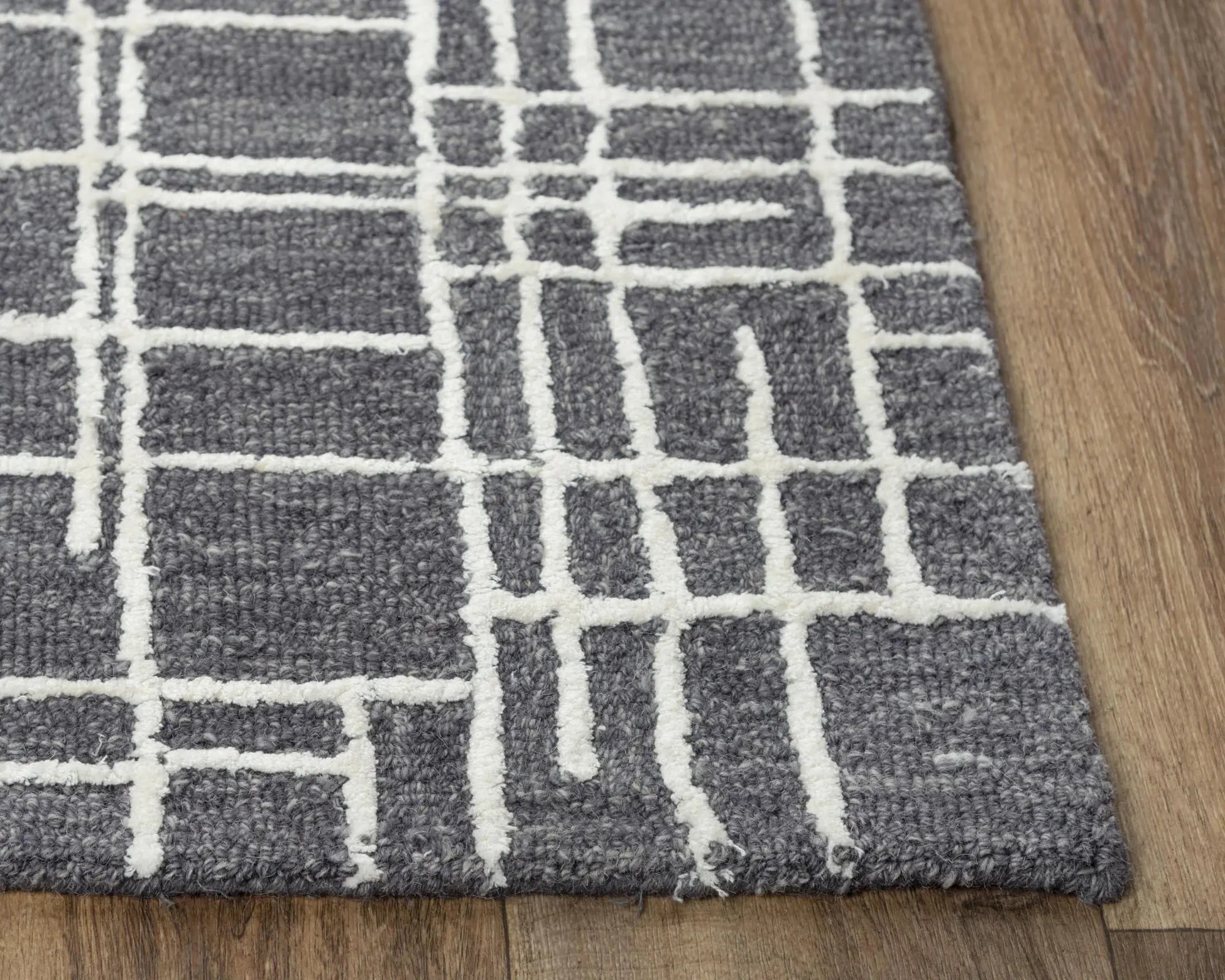 5' X 8' Charcoal And Ivory Wool Geometric Hand Tufted Area Rug Homeroots Home Decor