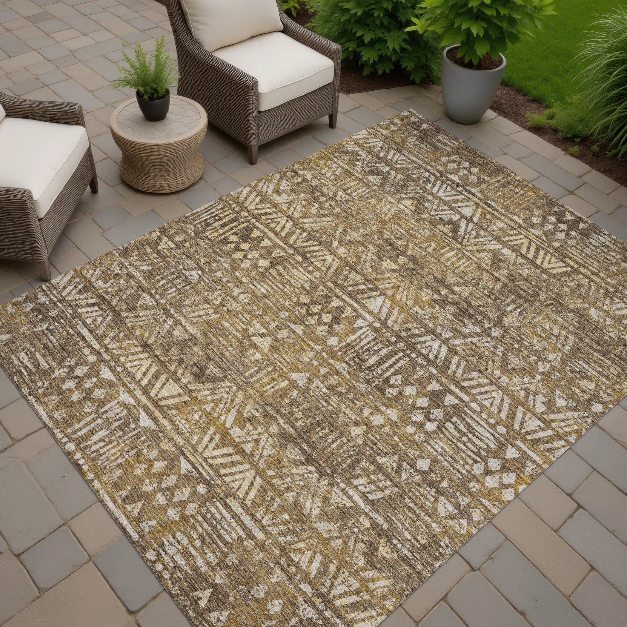 5' X 8' Chocolate And Brown Geometric Washable Indoor Outdoor Area Rug Homeroots Outdoor