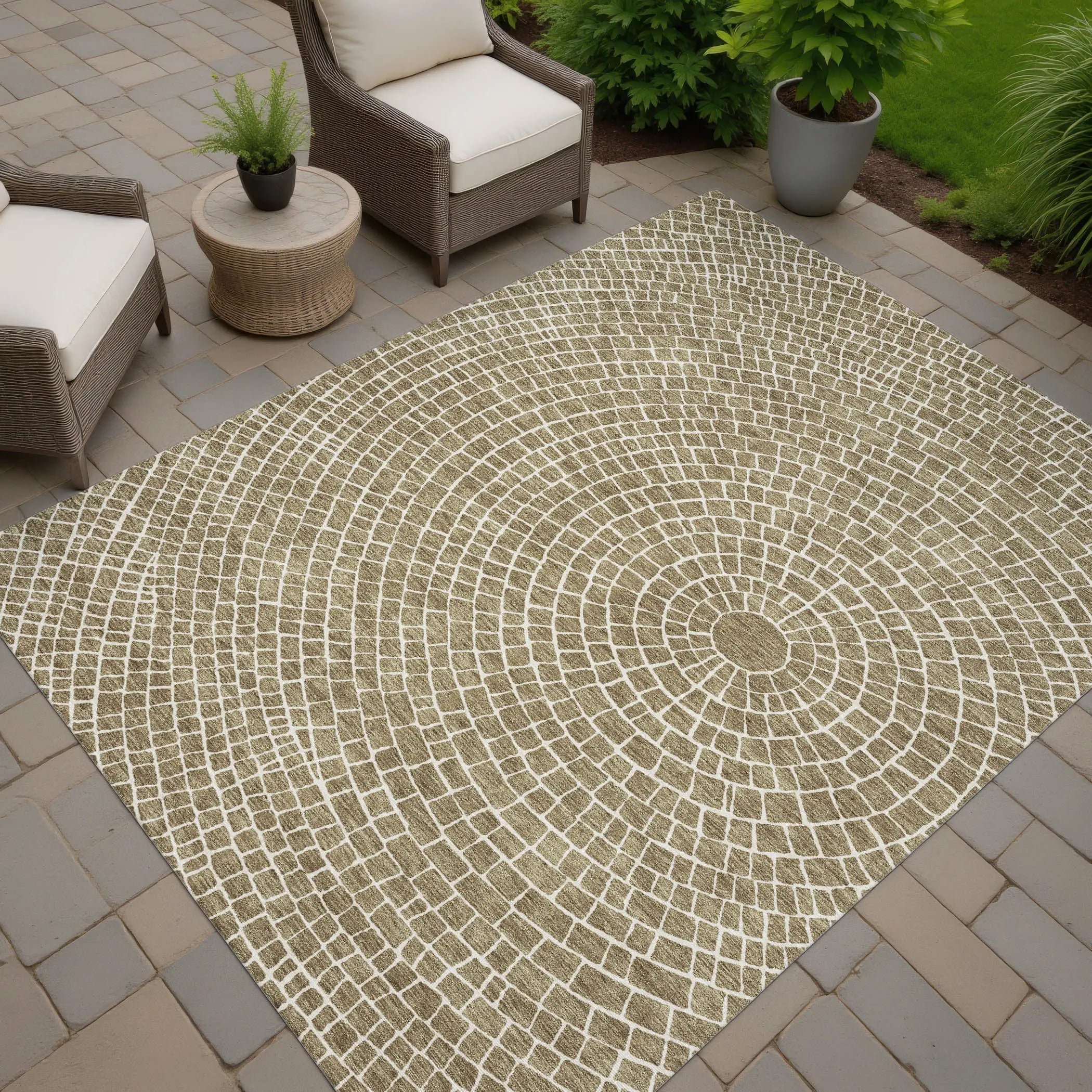 5' X 8' Coffee And Ivory Geometric Washable Indoor Outdoor Area Rug Homeroots Outdoor