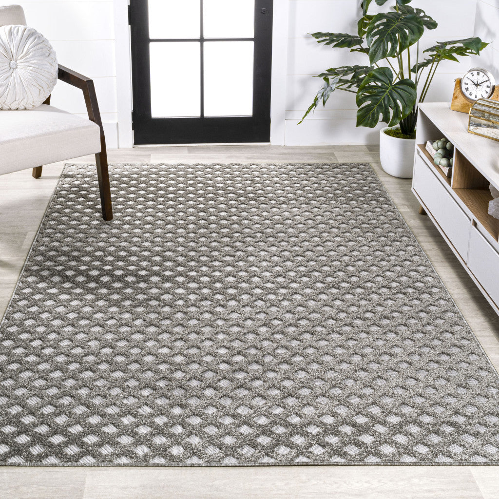 5' X 8' Dark Gray And Ivory Trellis Indoor Outdoor Area Rug - GreatEagleInc