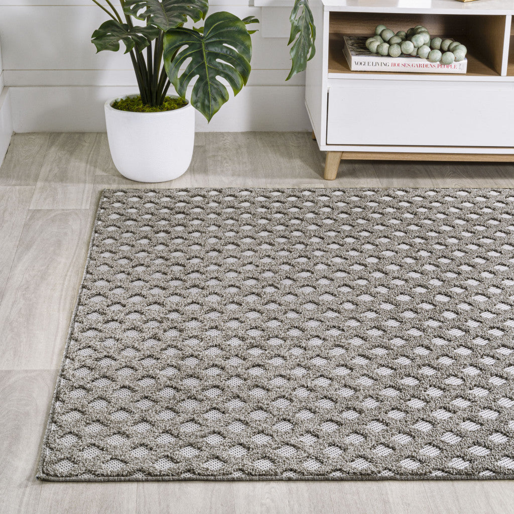 5' X 8' Dark Gray And Ivory Trellis Indoor Outdoor Area Rug - GreatEagleInc