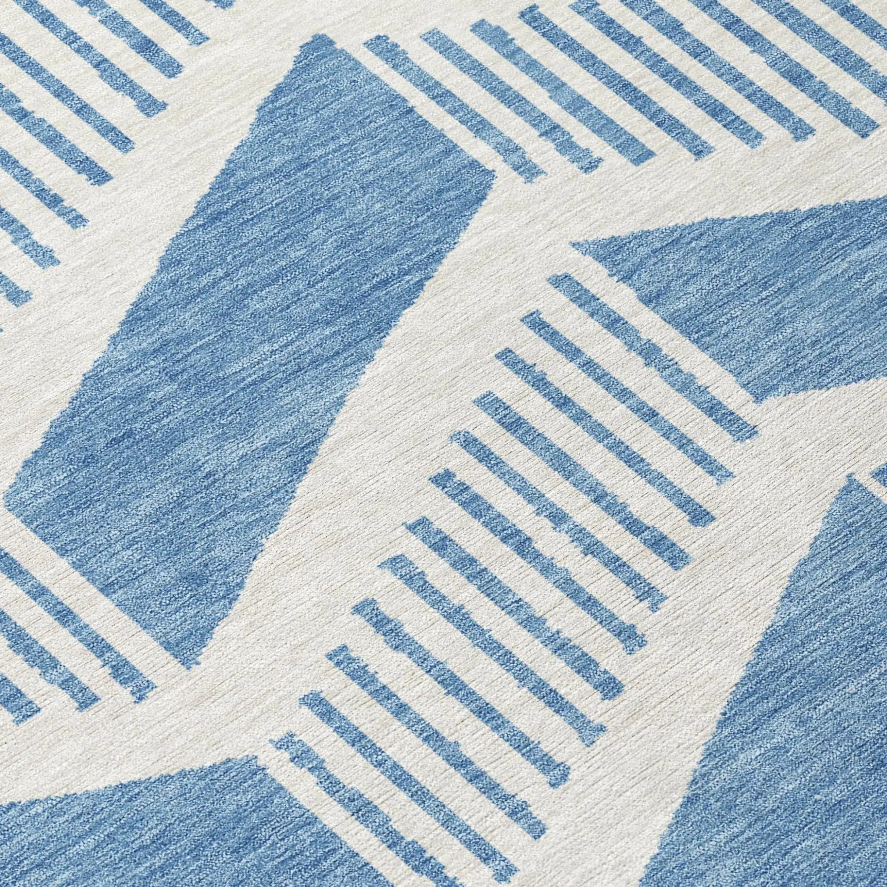 5' X 8' Denim Blue And Blue Geometric Washable Indoor Outdoor Area Rug Homeroots Outdoor