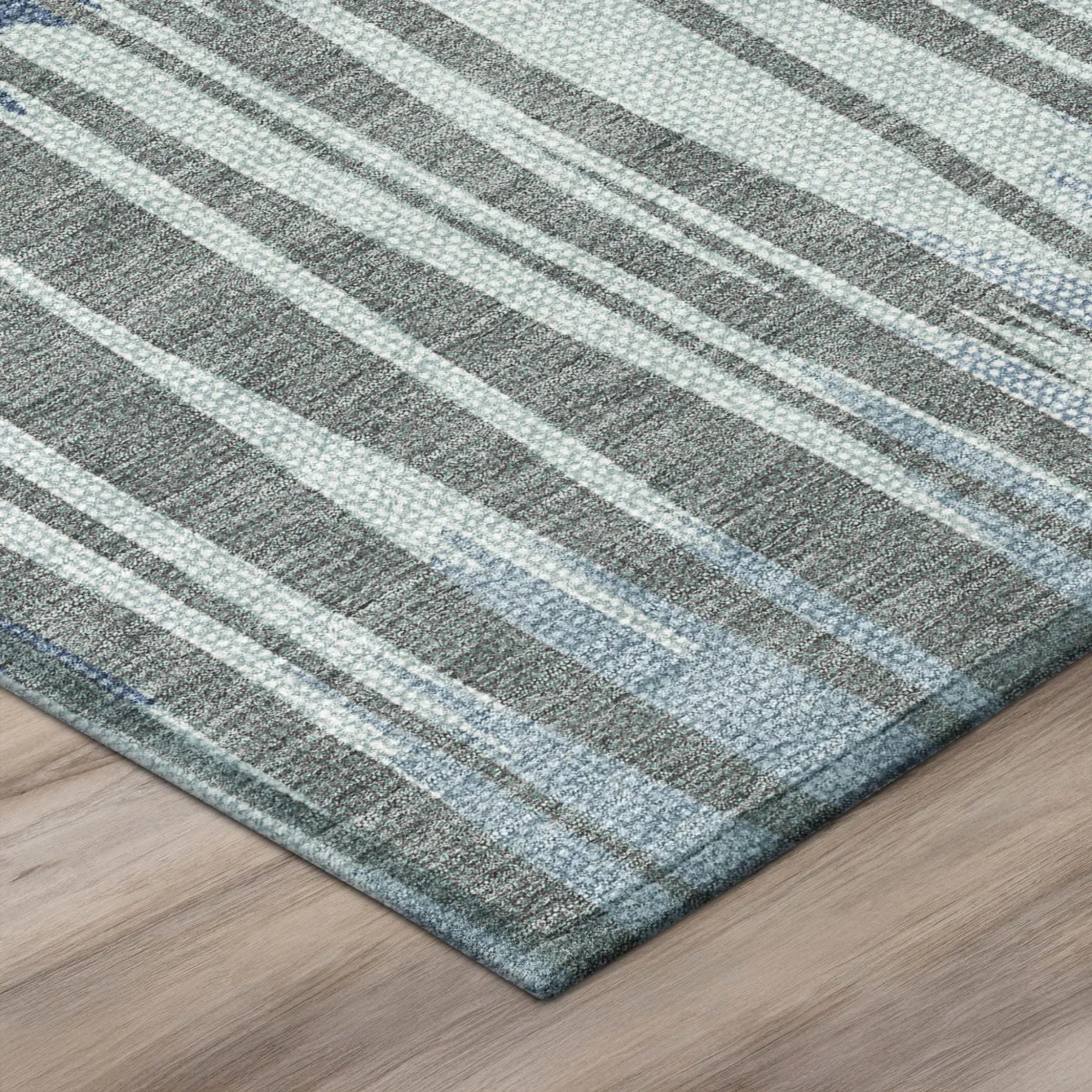 5' X 8' Denim Blue And Blue Striped Washable Indoor Outdoor Area Rug Homeroots Outdoor