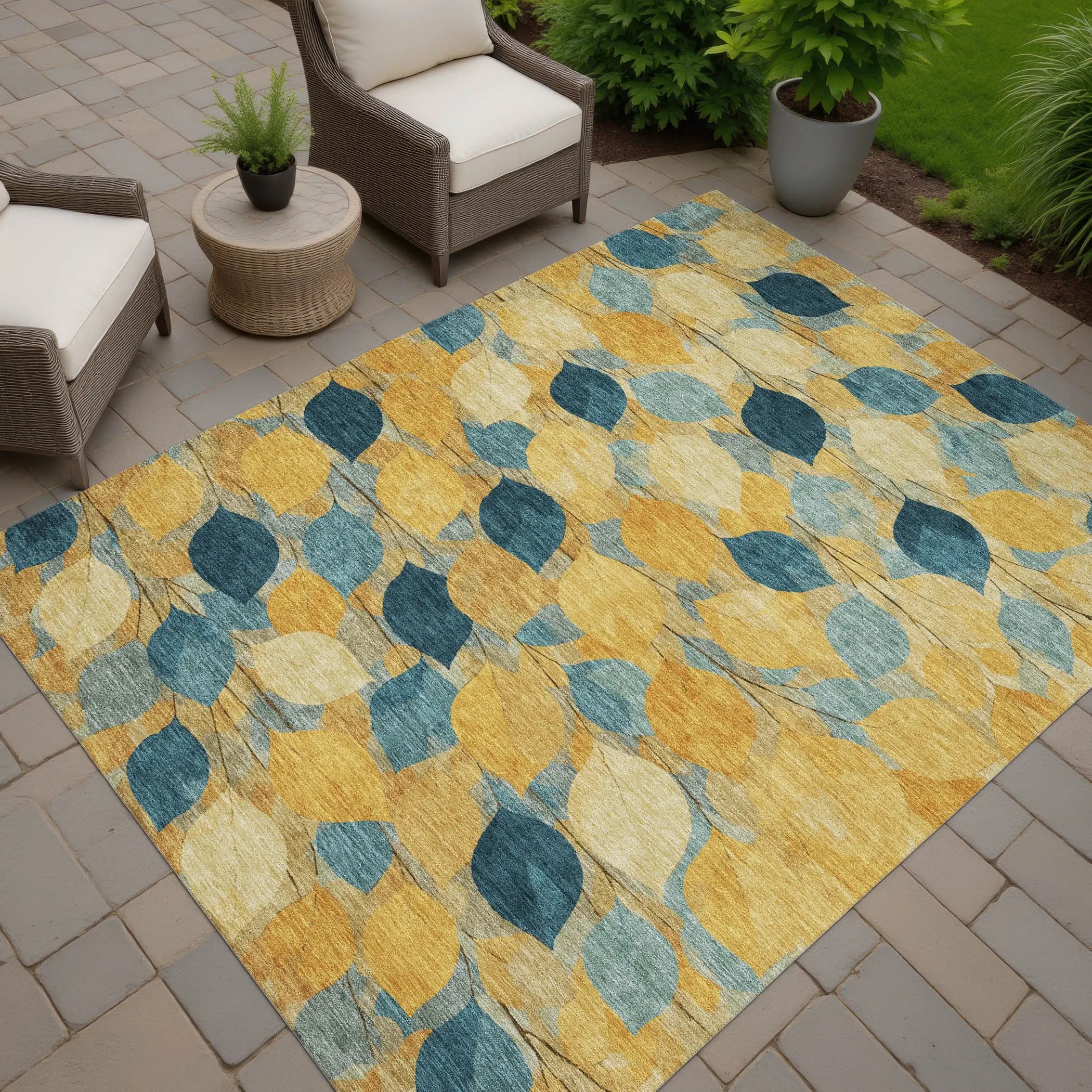 5' X 8' Gold And Wheat Floral Washable Indoor Outdoor Area Rug Homeroots Outdoor