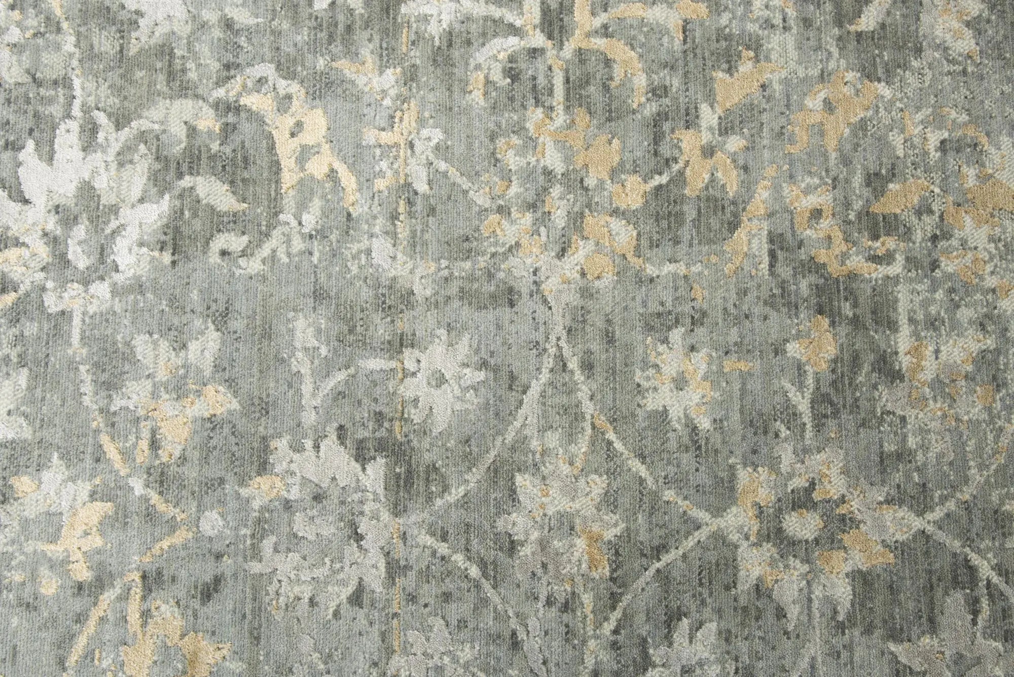 5' X 8' Gray And Beige New Zealand Lambs Wool Floral Hand Carved Handmade Area Rug Homeroots Home Decor