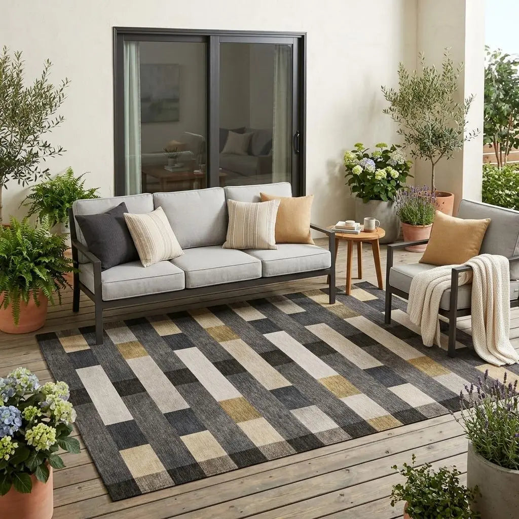 5' X 8' Gray And Graphite Striped Washable Indoor Outdoor Area Rug Homeroots Outdoor